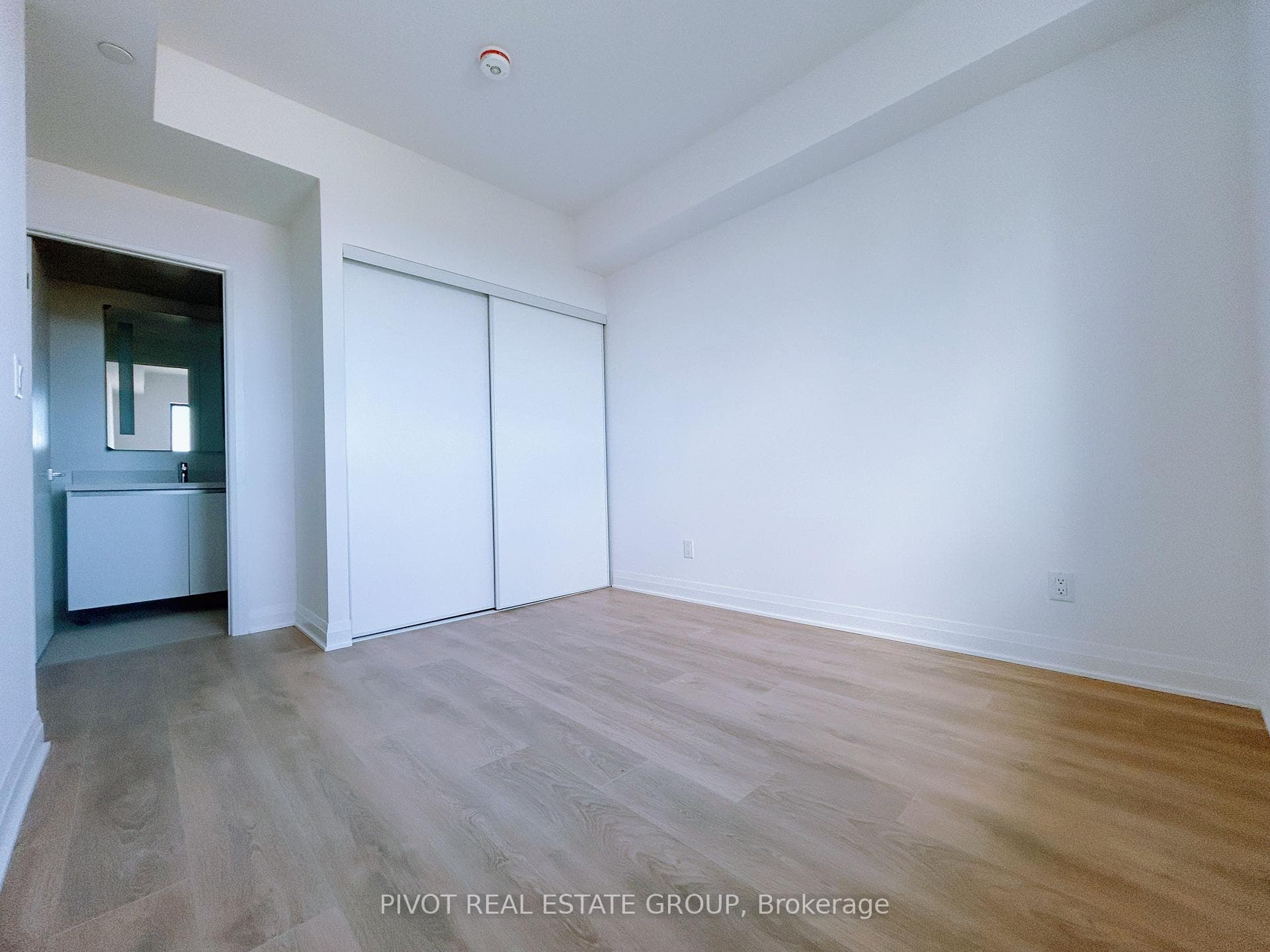 4015 The Exchange N/A Unit 2203 photo 8