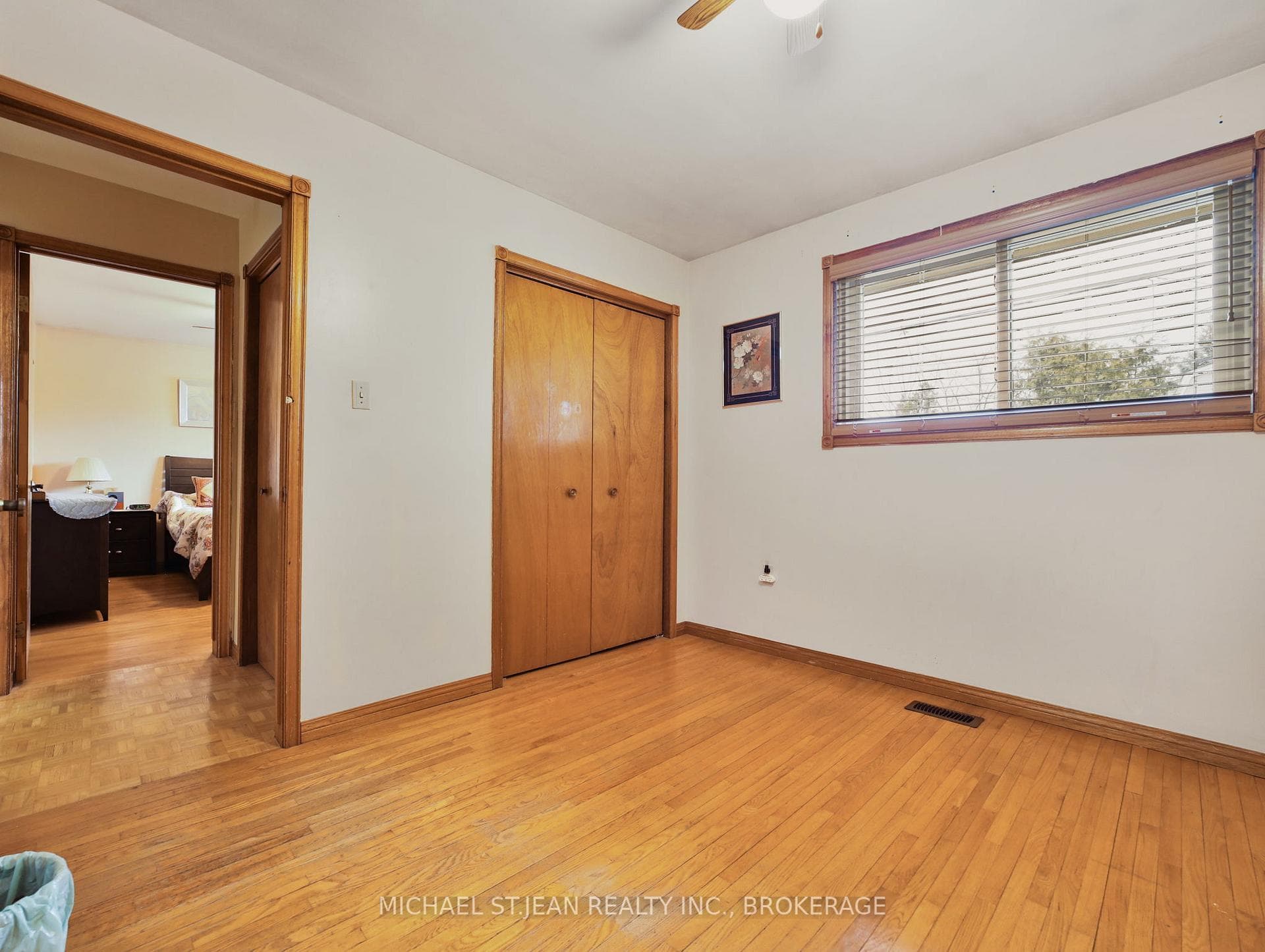256 West 18th Street photo 21