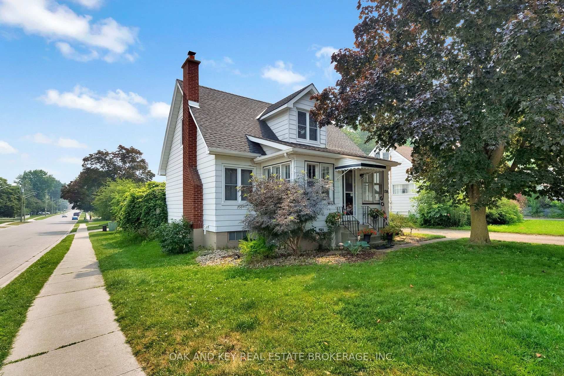 120 Sydenham Street photo 1