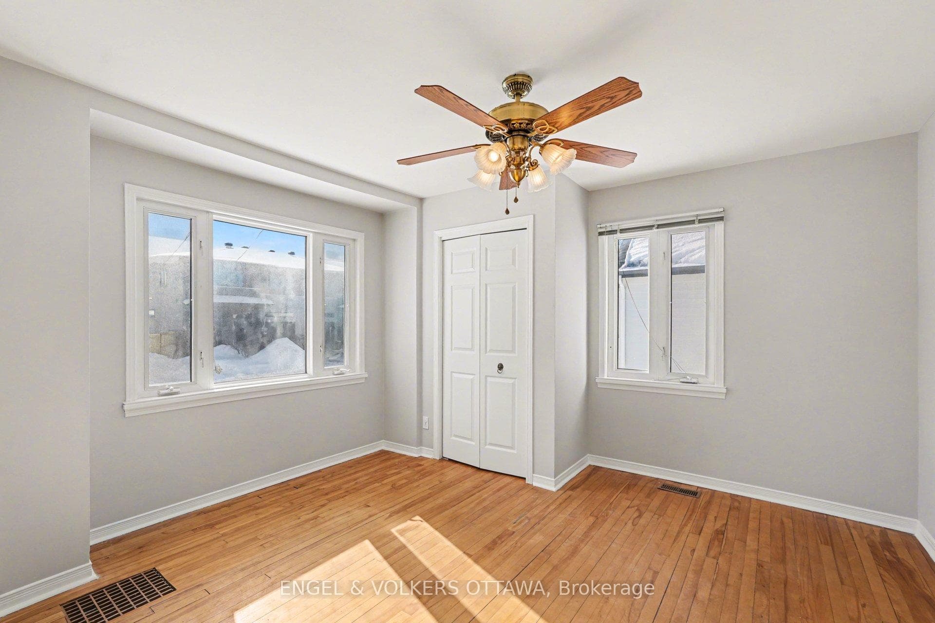 87 King George Street photo 4