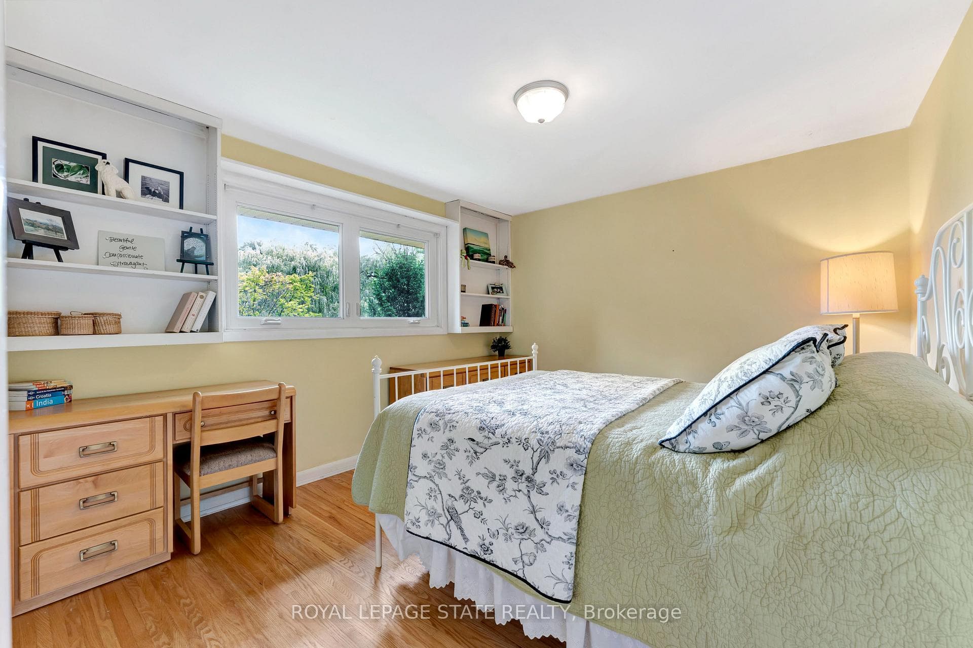 335 Woodworth Drive photo 17
