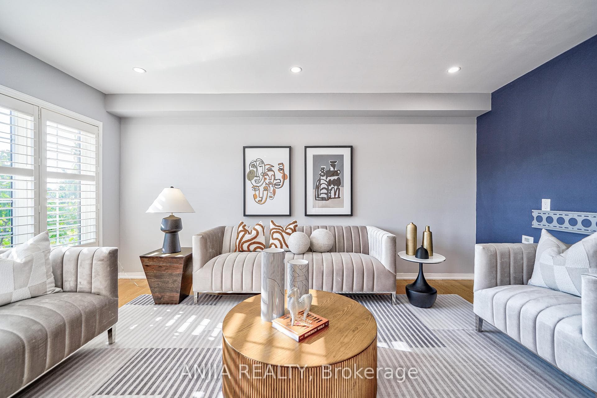 60 Thoroughbred Way photo 13
