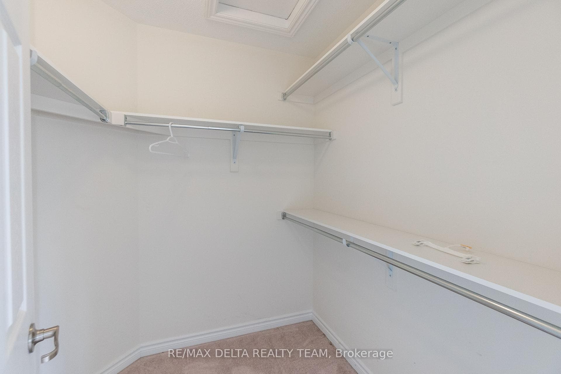 203 Flowing Creek Circle photo 22