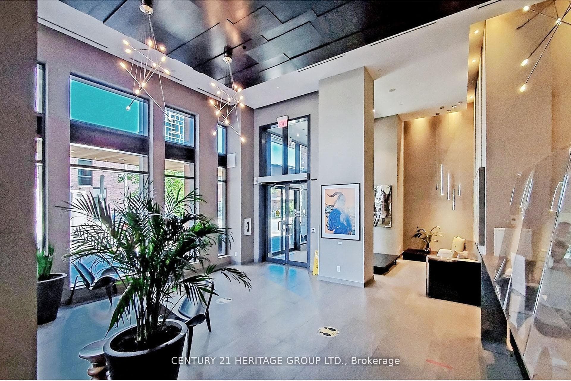 170 Sumach Street Unit 1201 photo 3