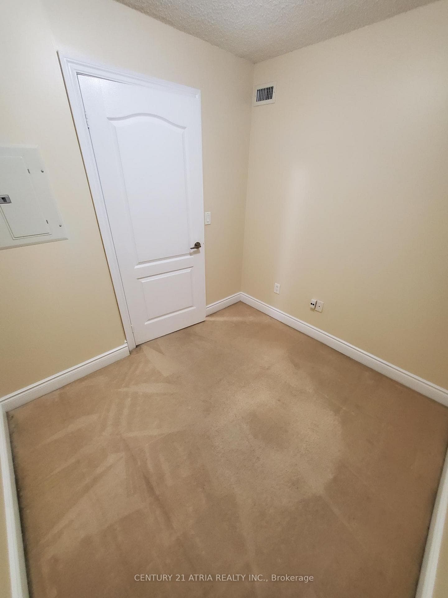 50 Brian Harrison Way Unit 1810 photo 5