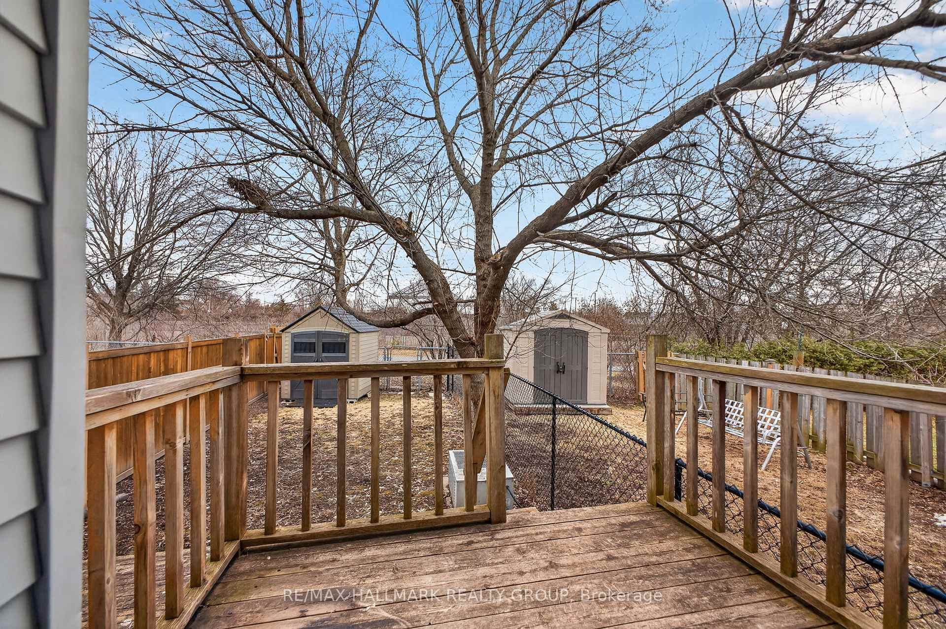 80 PICKWICK Drive photo 42
