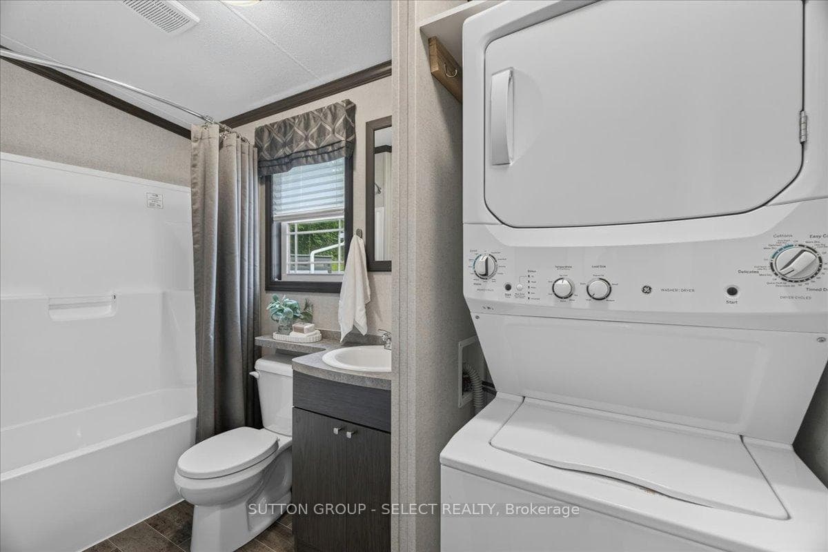 8685 Rock Glen Road Unit 415 photo 11