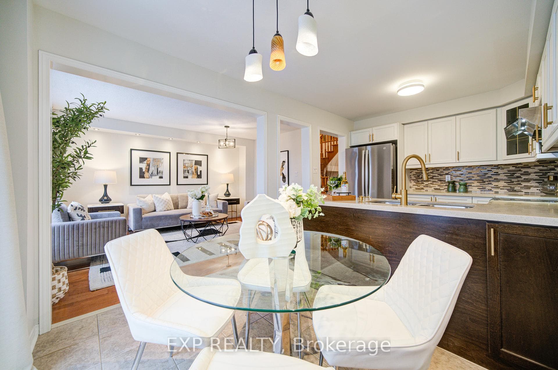 21 Westcliffe Crescent photo 20