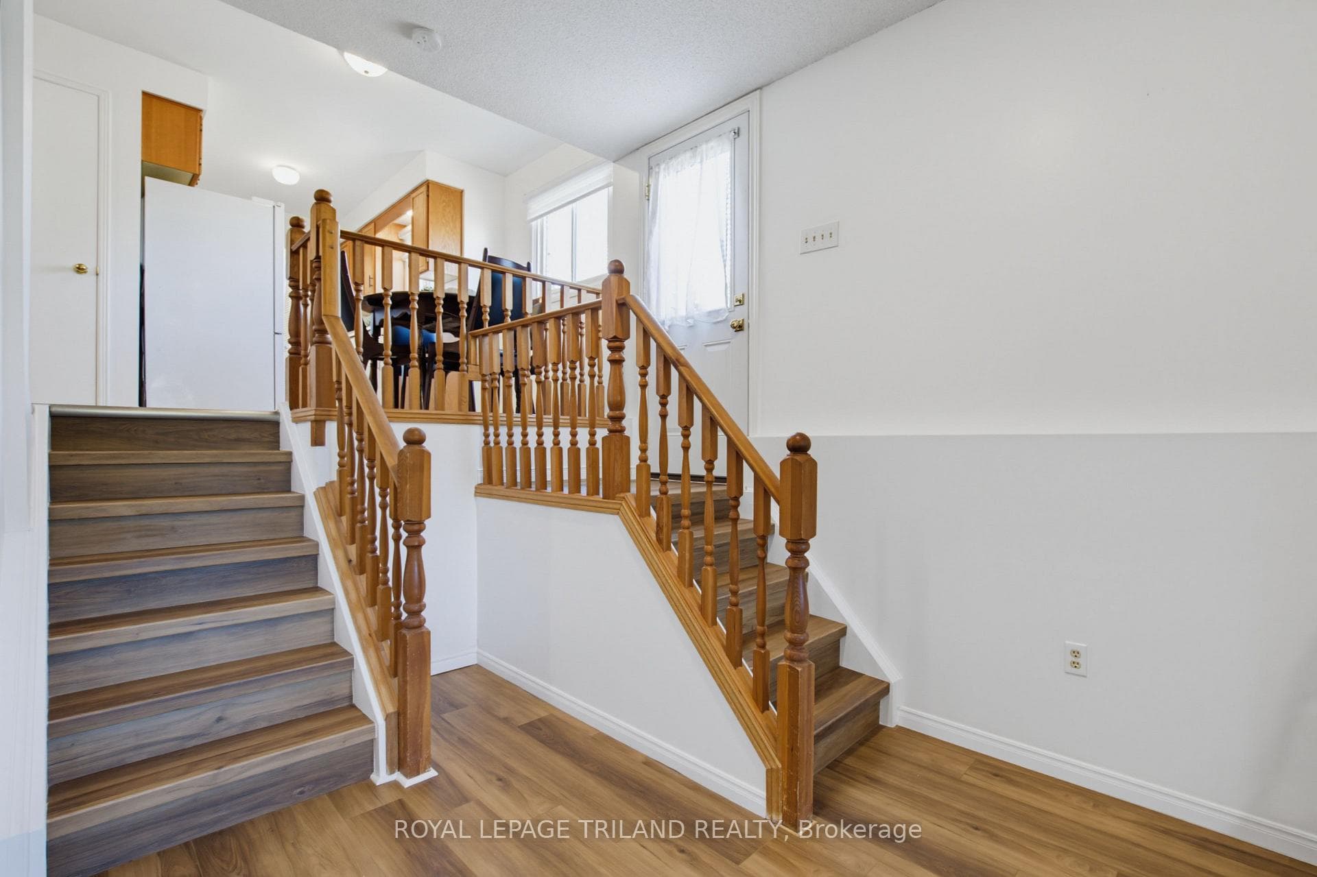 765 Homeview Road photo 27