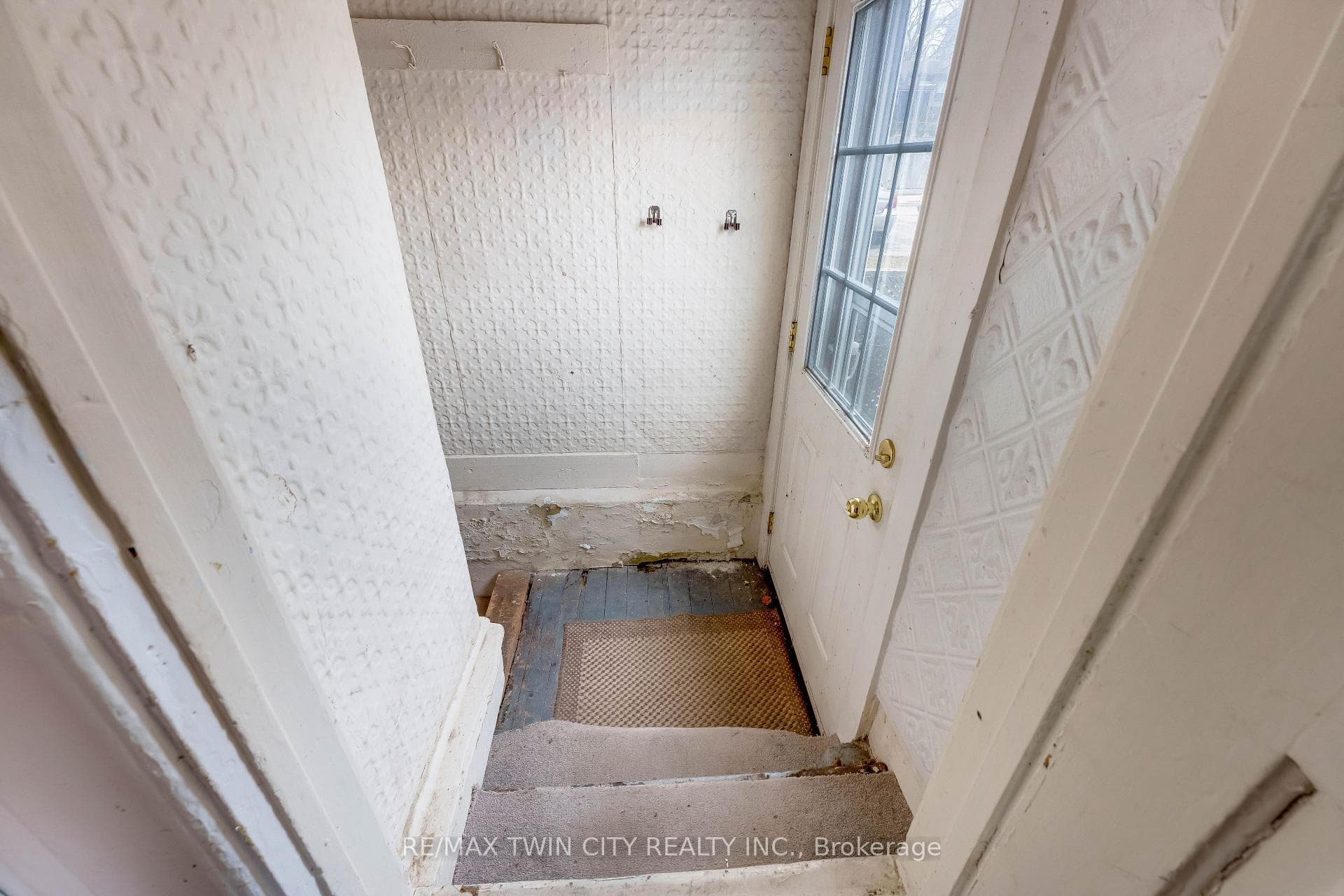 24 Madison Avenue photo 18