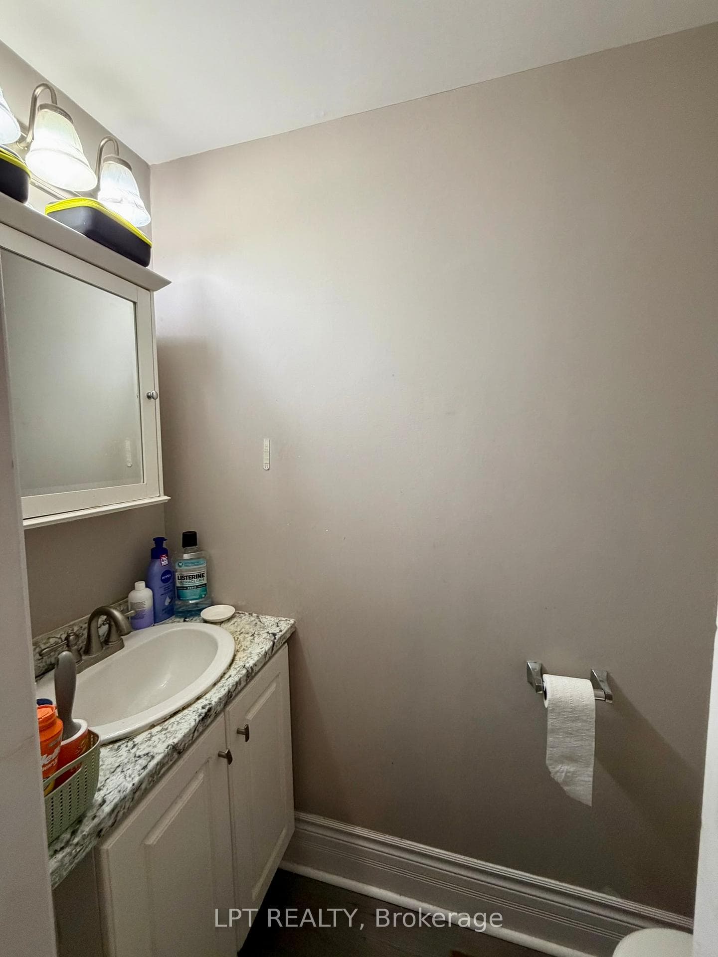 342 Sunnyside Avenue photo 5