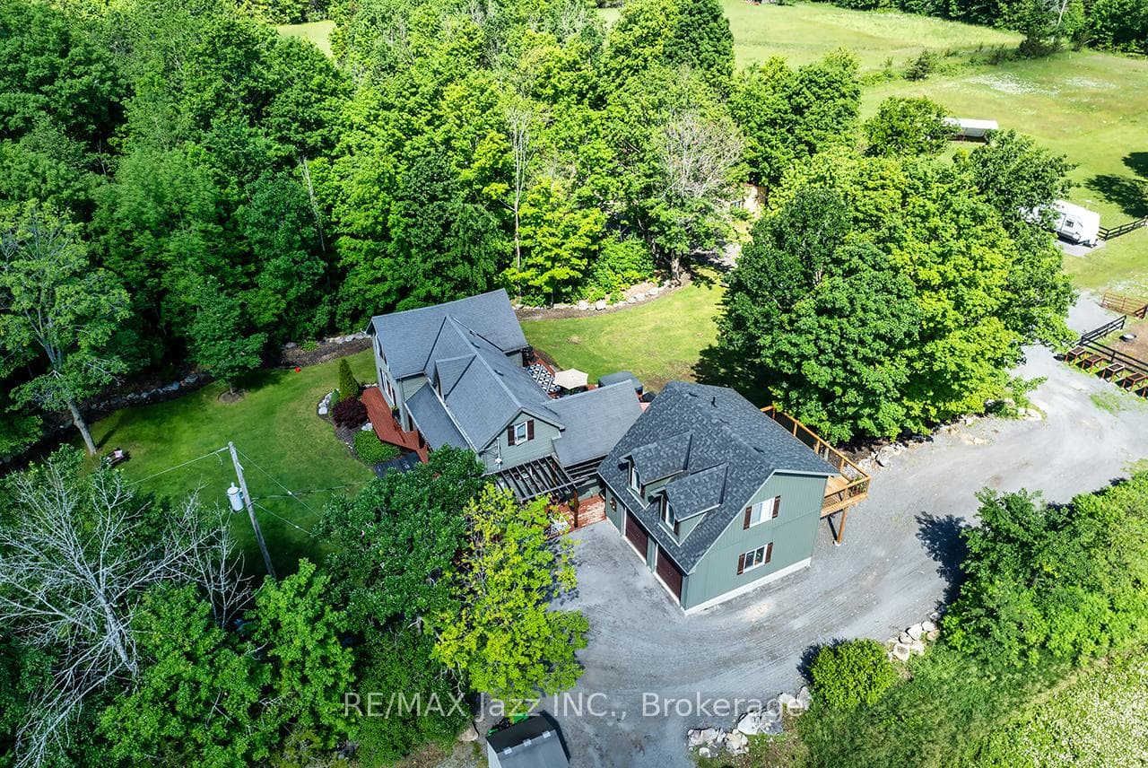641 Enright Road photo 3