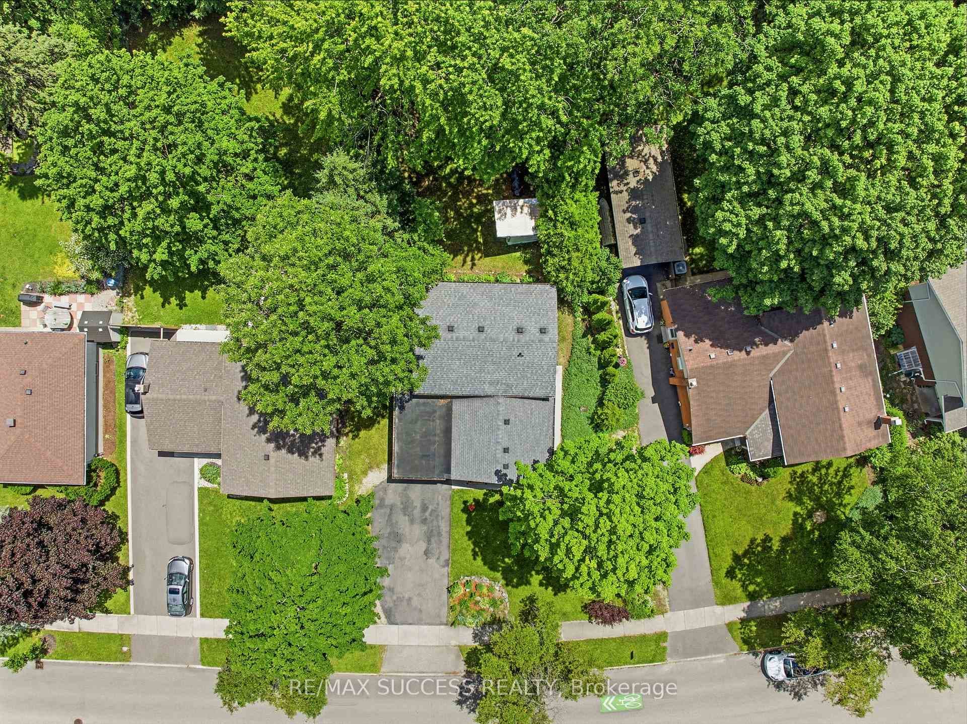 97 Blythwood Road photo 3