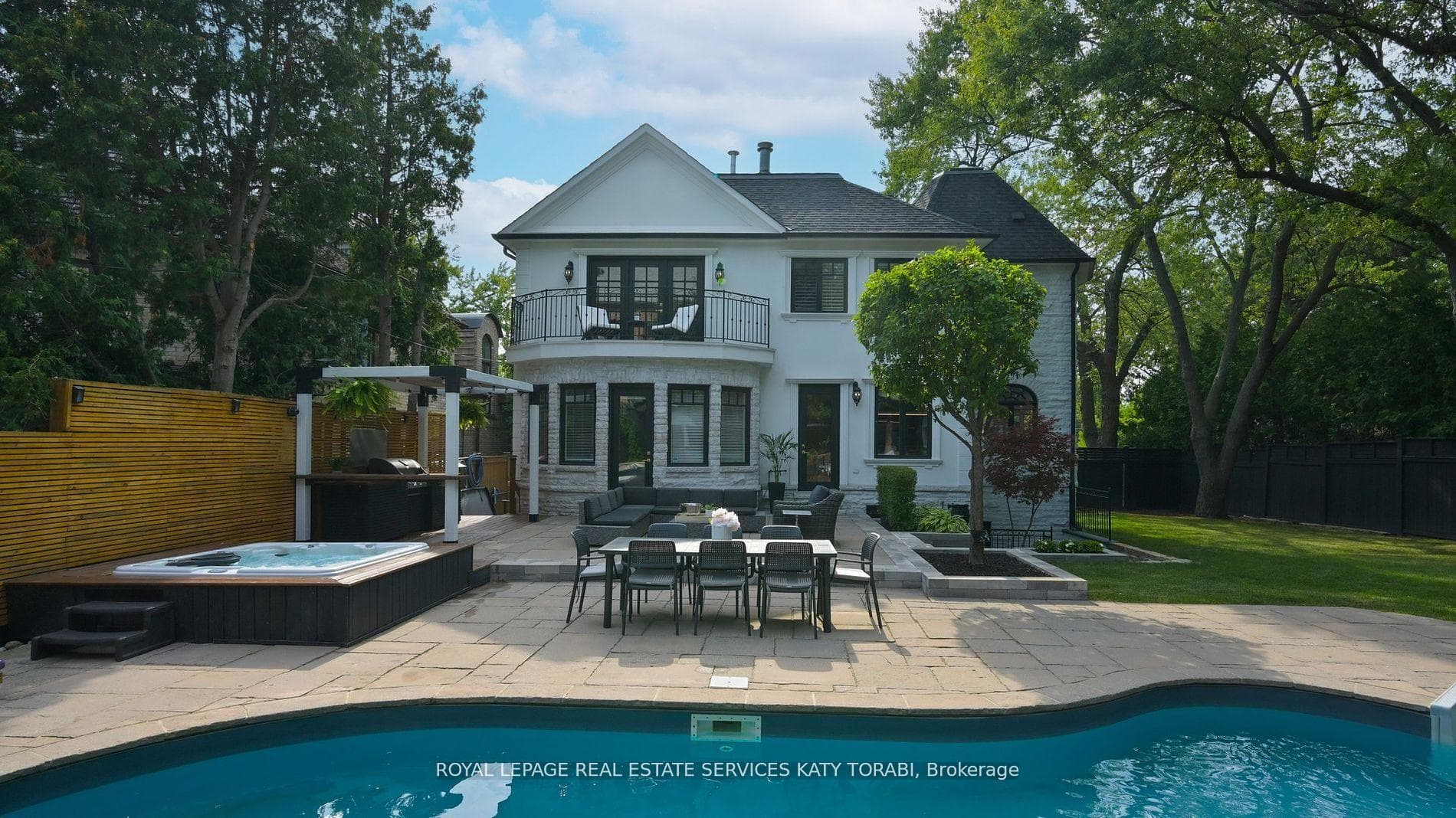 2 Gordon Road photo 38