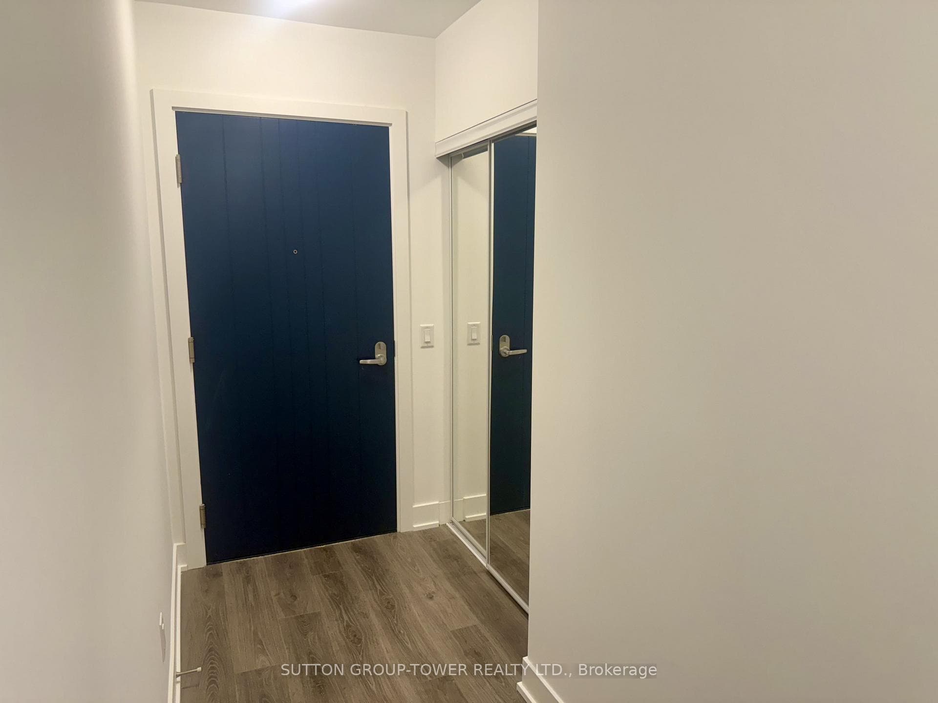 2545 Simcoe Street Unit 926 photo 5