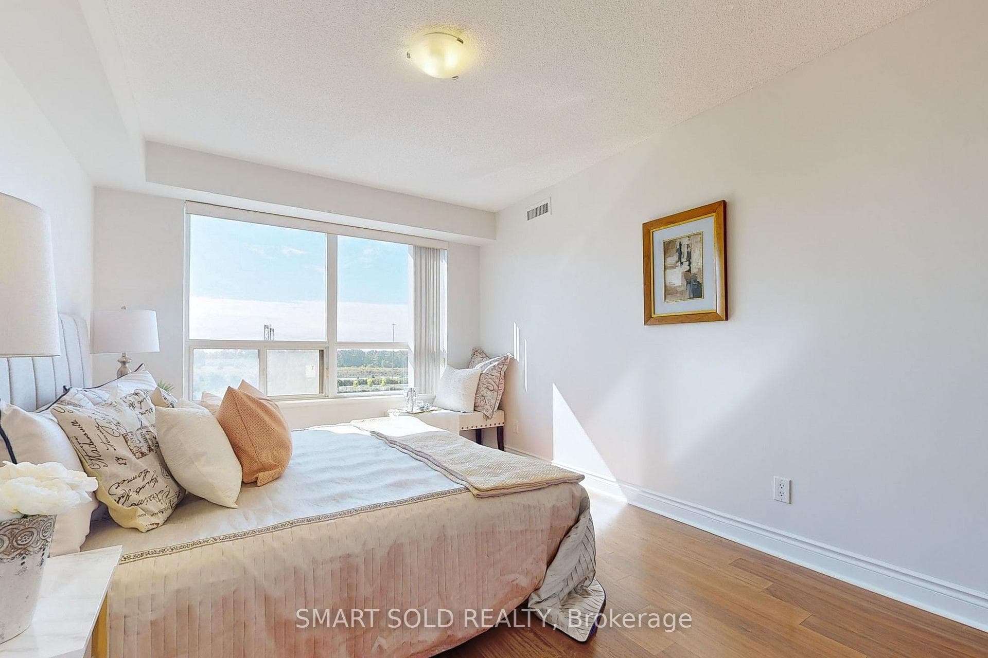 37 Galleria Parkway Unit 708 photo 18