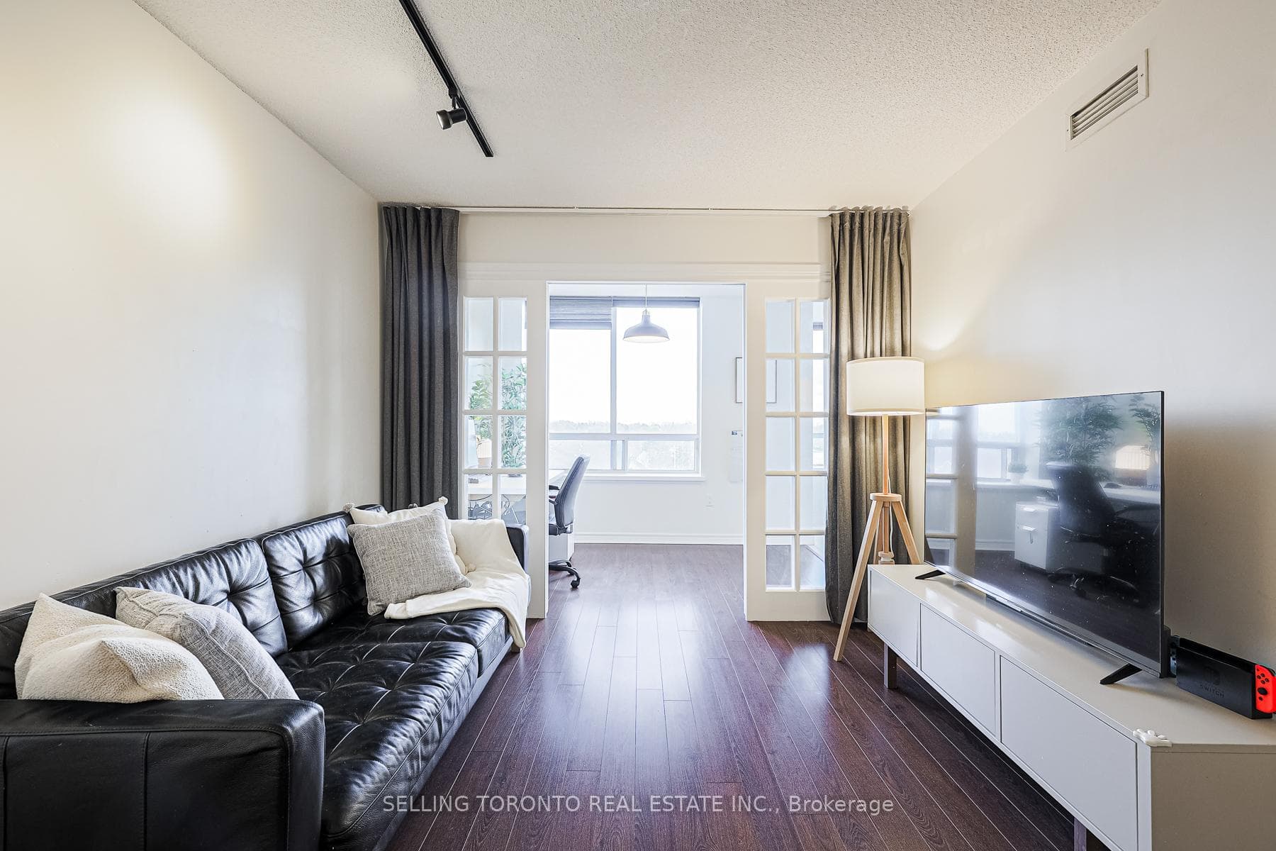 88 Grandview Way Unit 812 photo 11