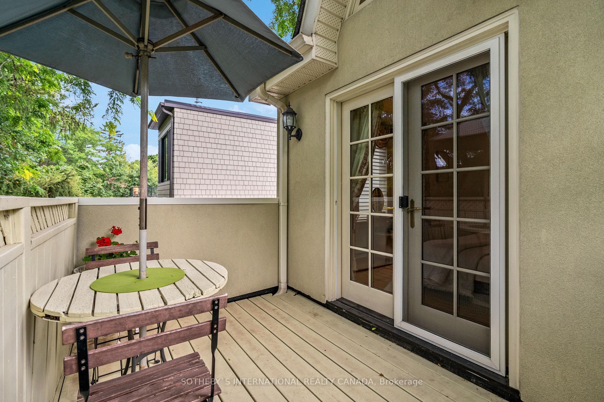 52 Salisbury Avenue photo 33