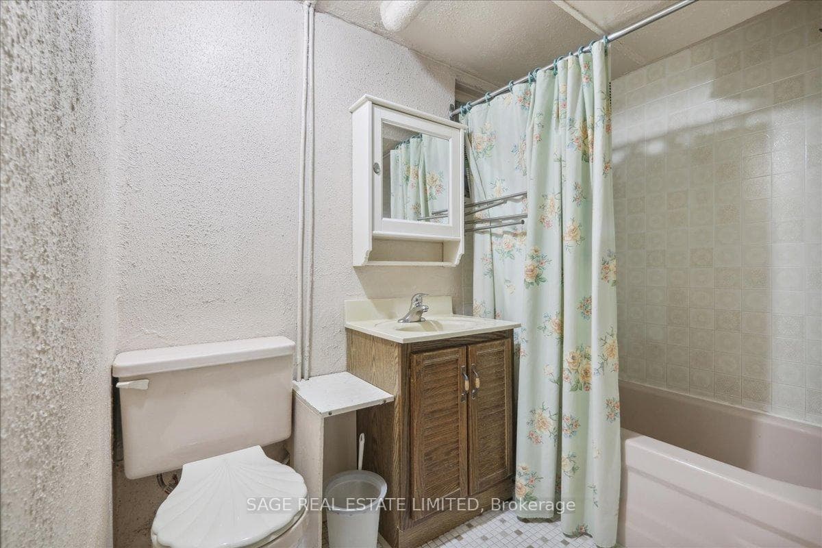 124 Judson Street photo 29