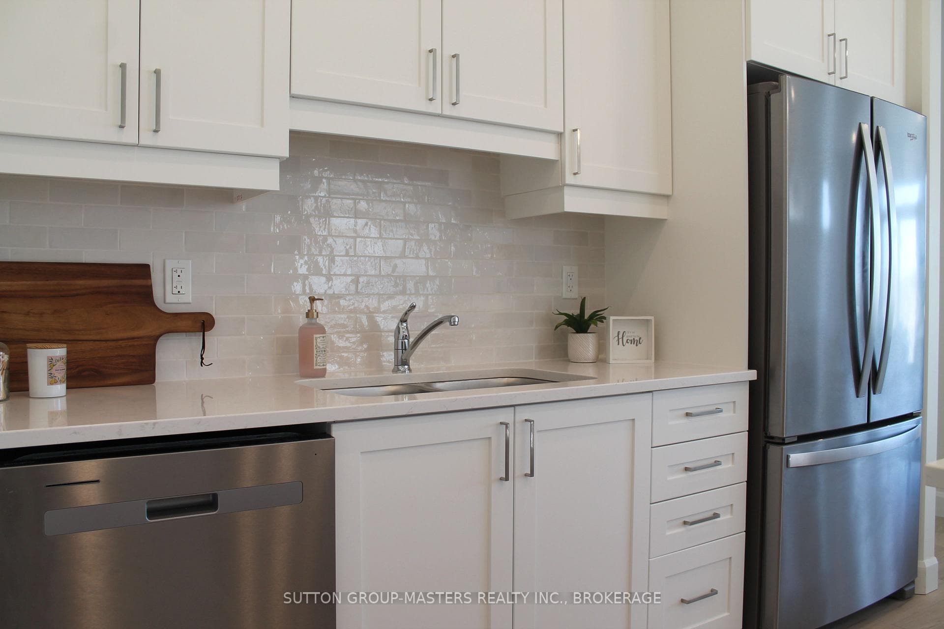 263 Pratt Drive photo 9