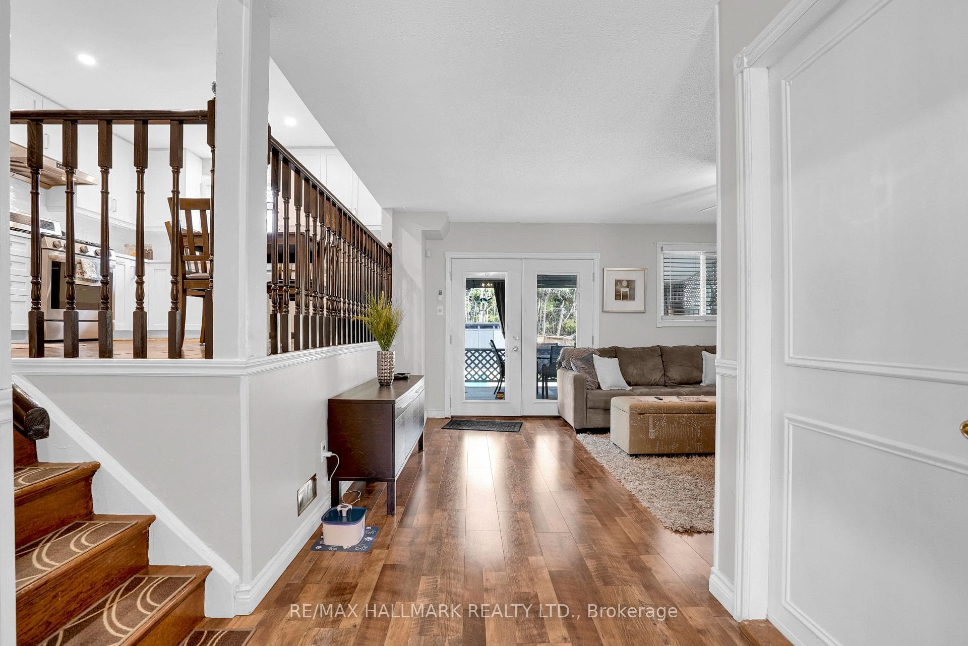 36 Ridgeway Avenue photo 5