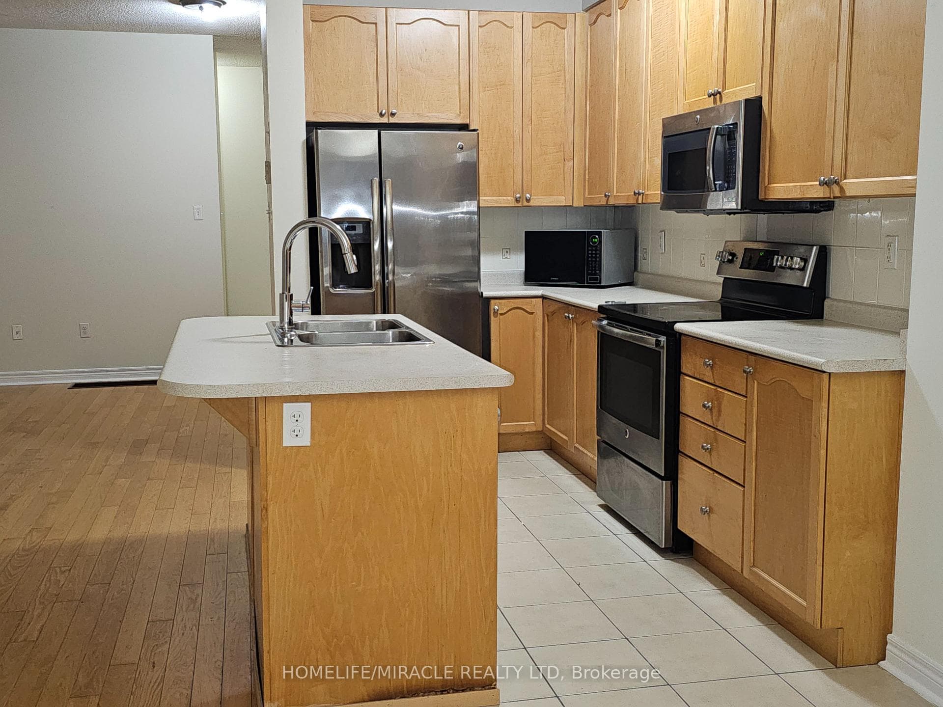 868 Oasis Drive Unit Upper photo 10