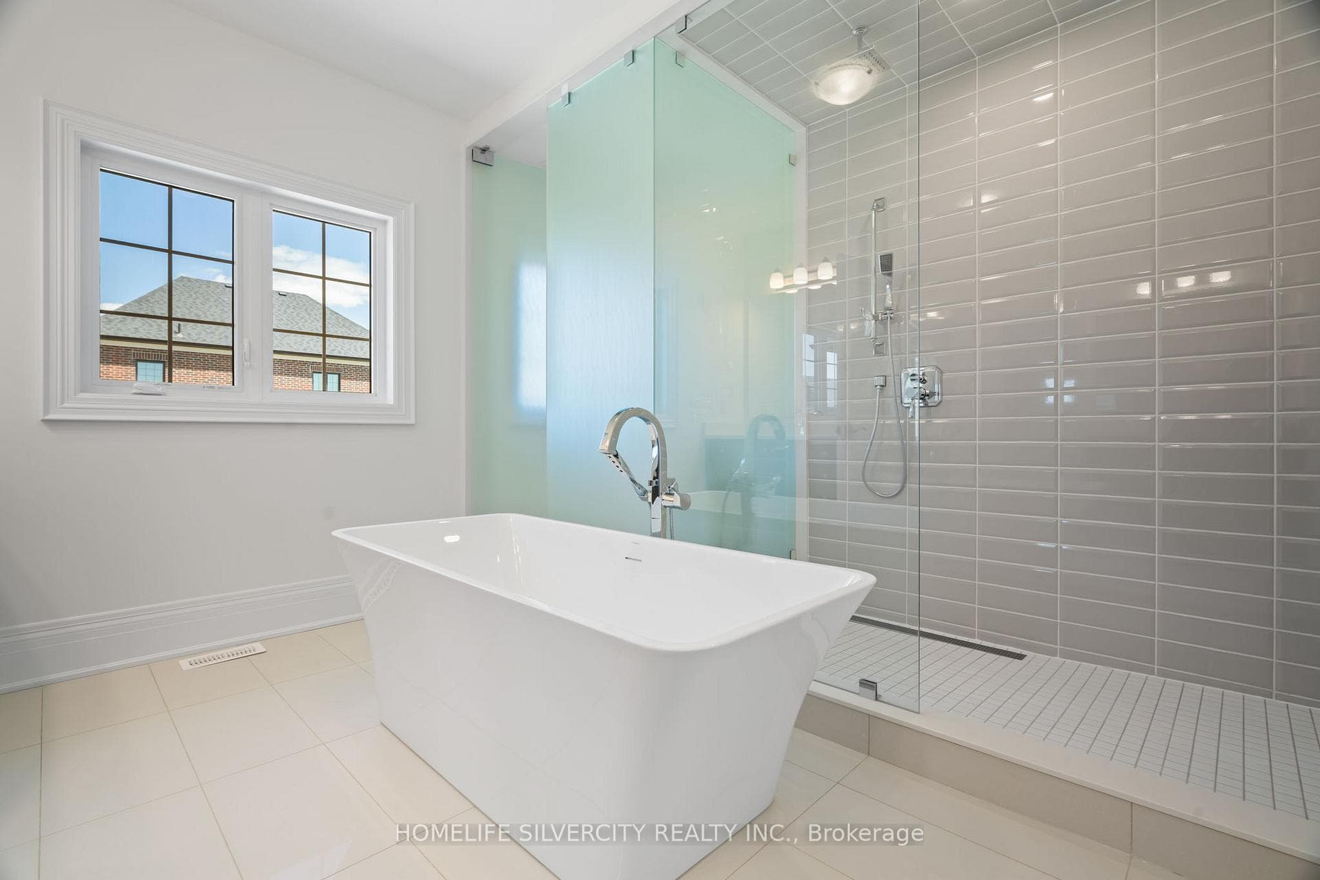 11 Ogilvie Street photo 21