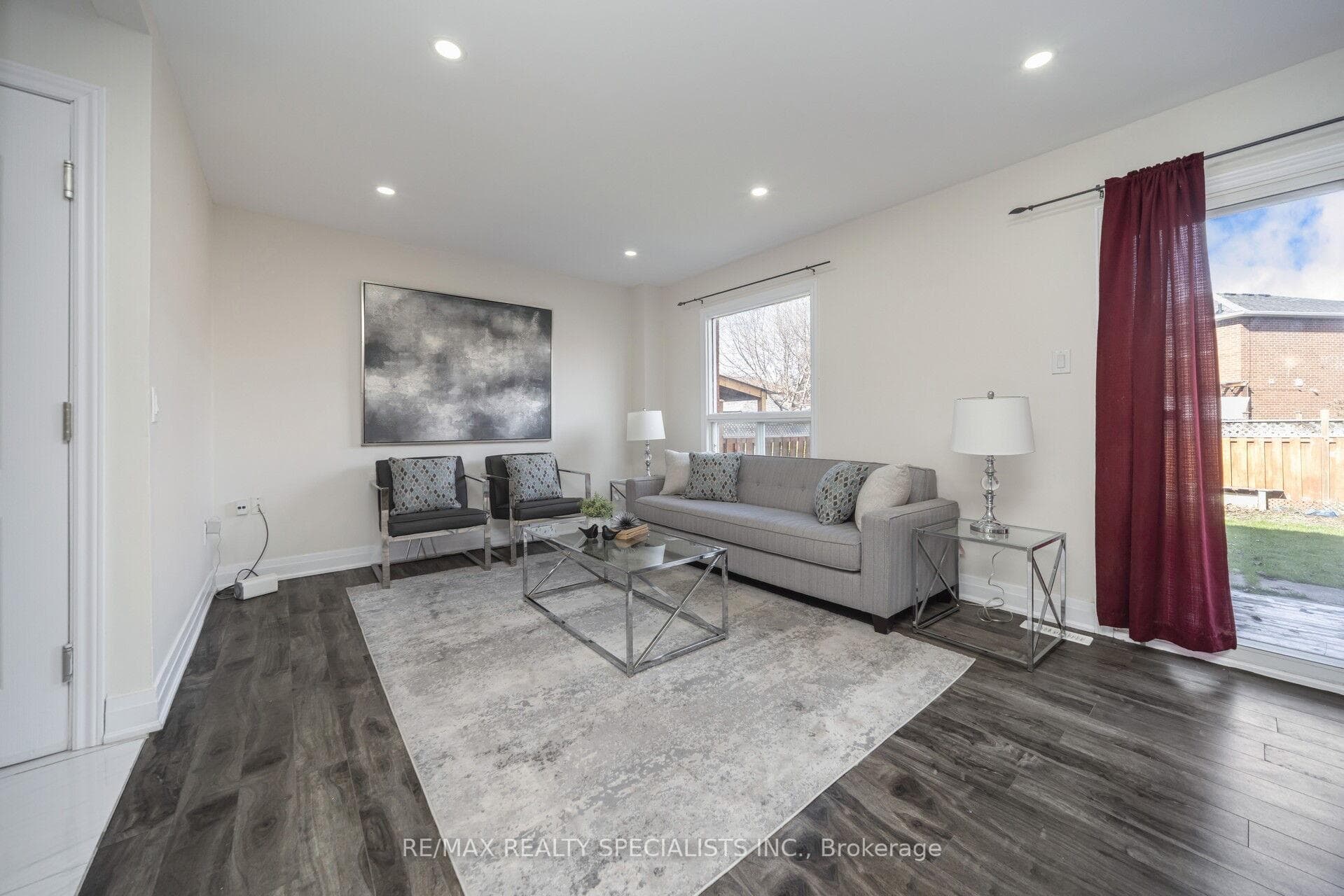 9 Wayne Nicol Drive photo 11