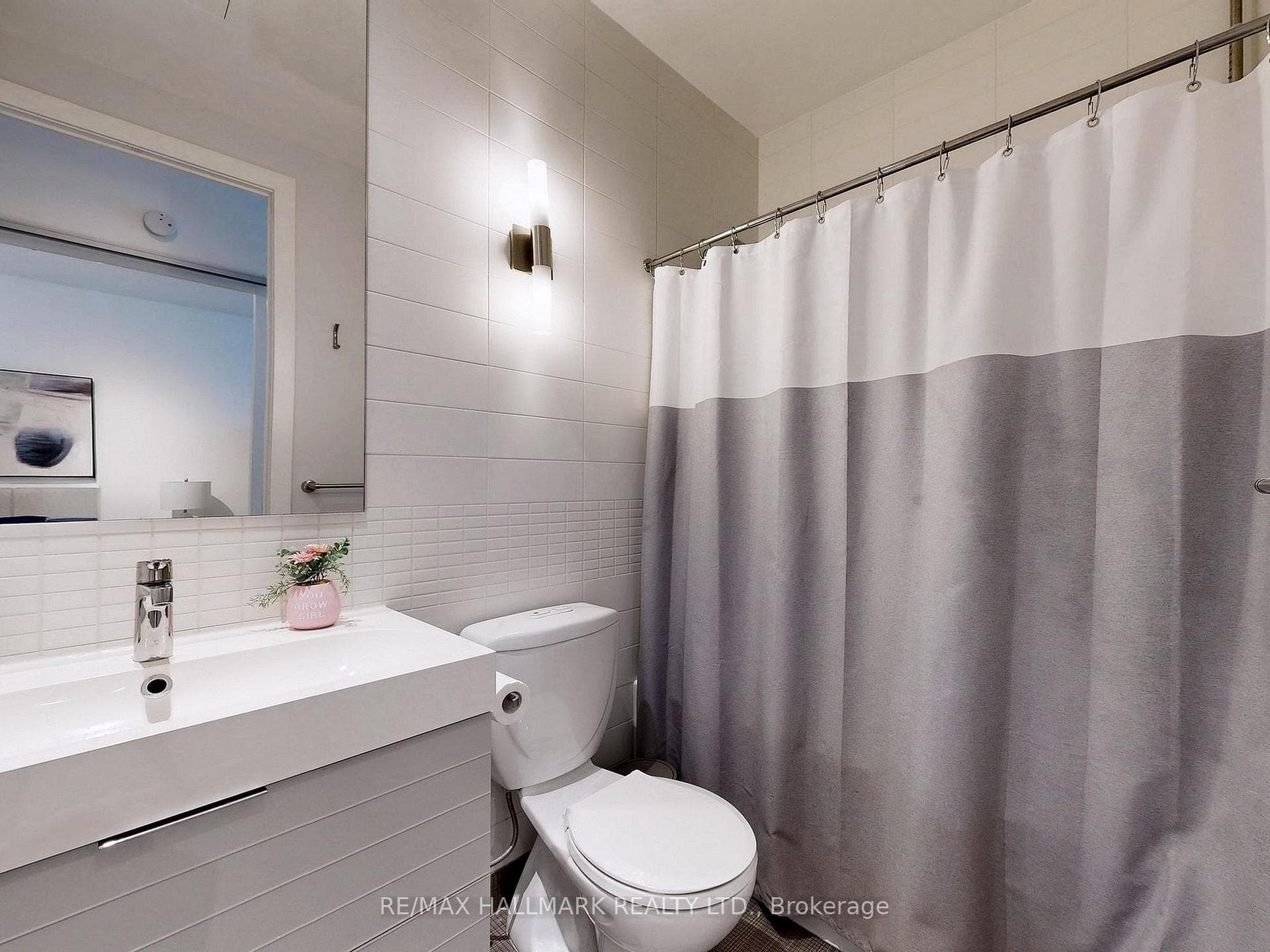 120 Homewood Avenue Unit 215 photo 28