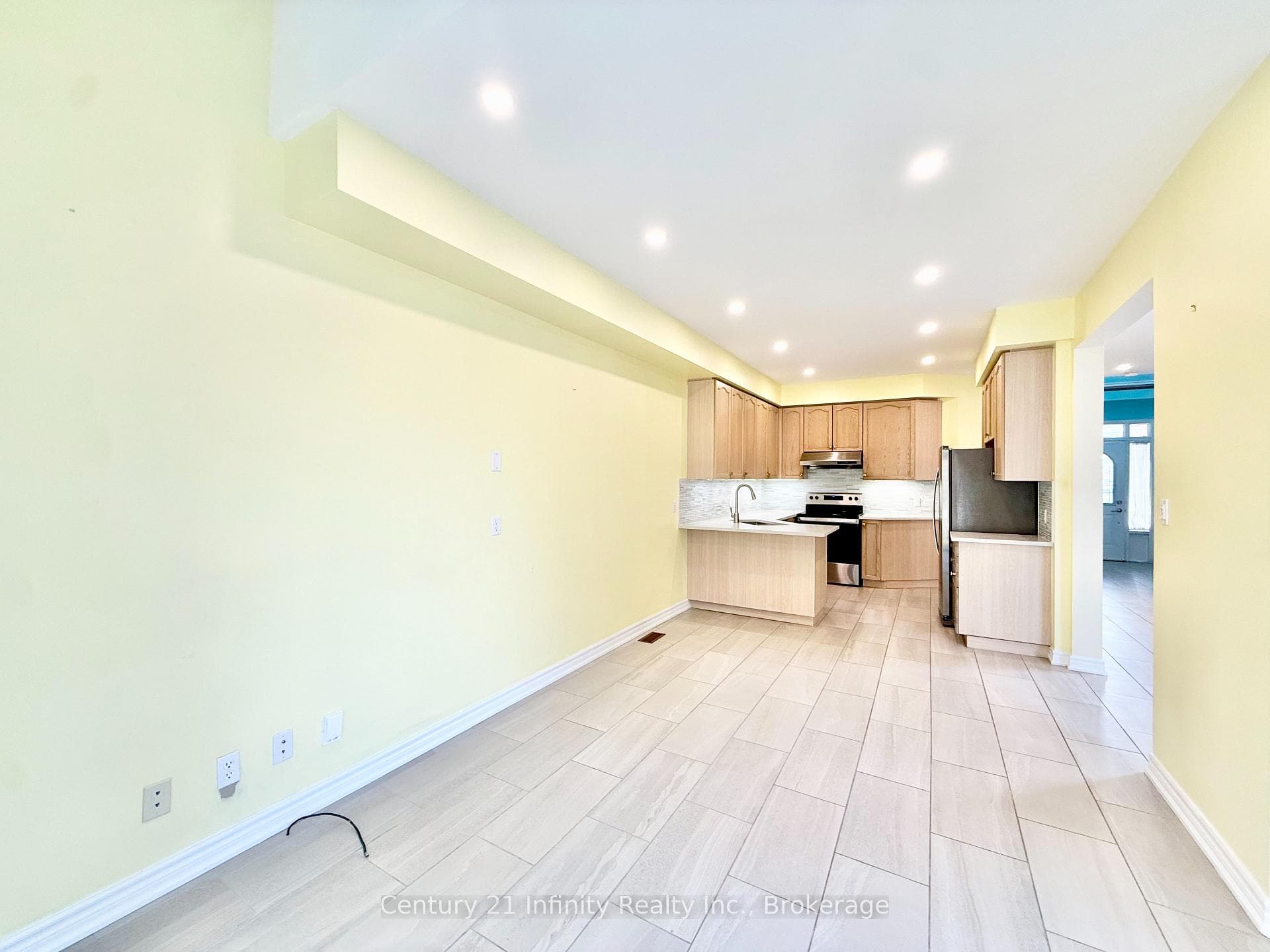 1171 Springbank Drive photo 21