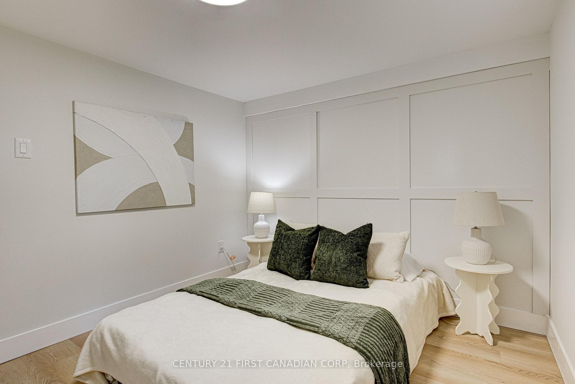 189 EIGHTH Avenue photo 42
