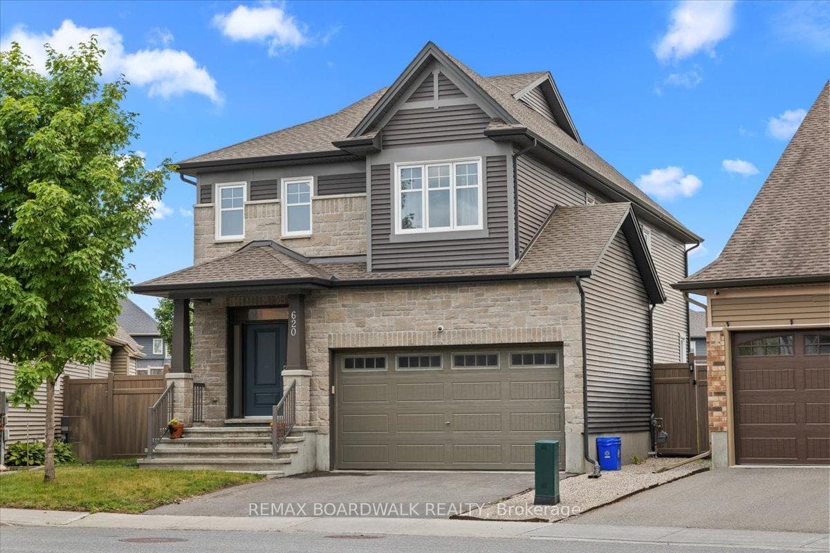 620 Barry Helman Drive photo 1