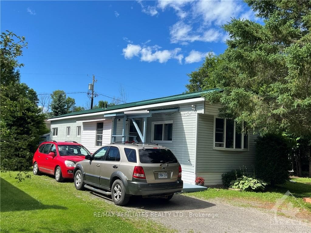 26 SALMON SIDE Road Unit 117 photo 1