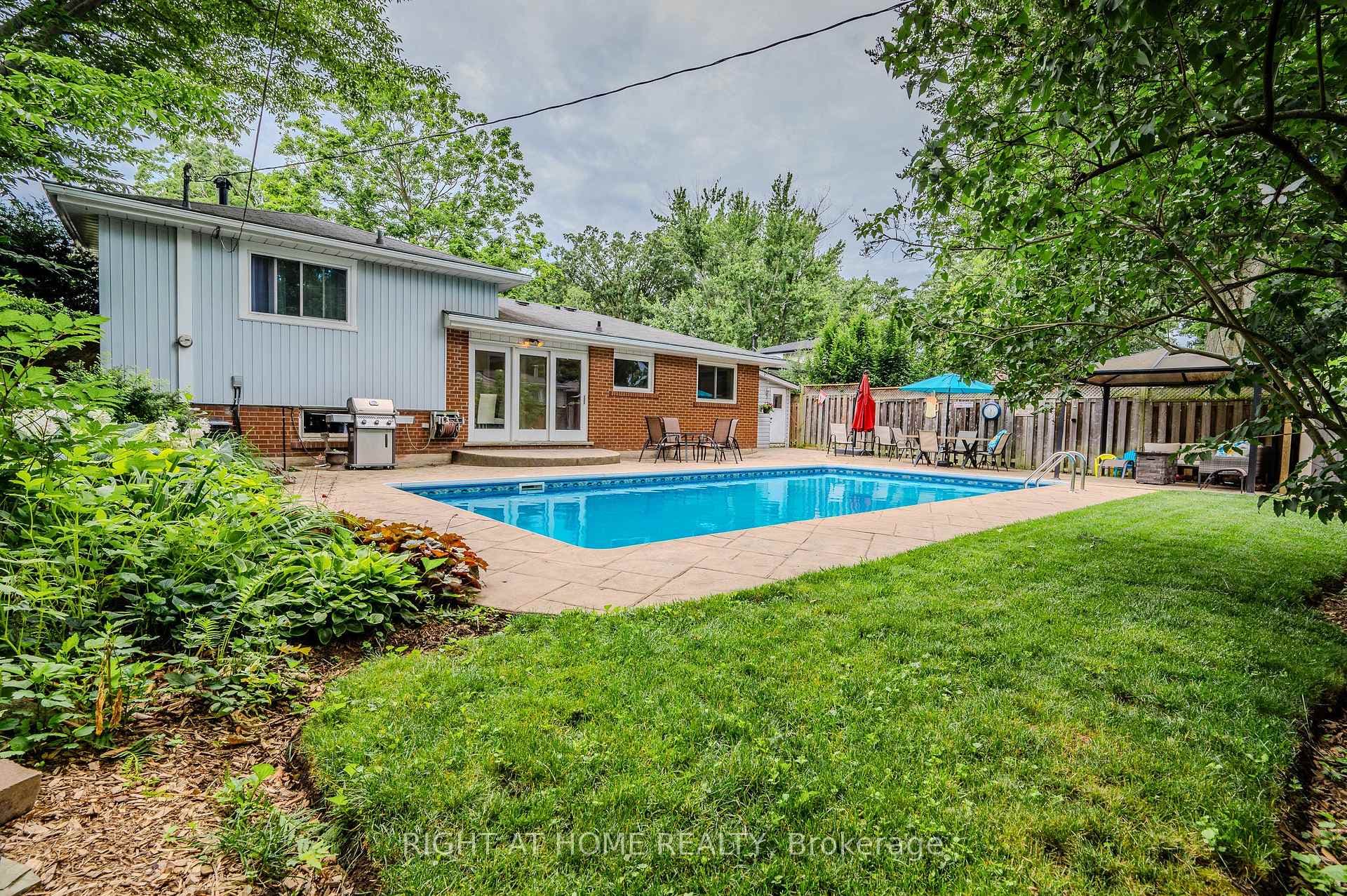 5264 Woodhaven Drive photo 24