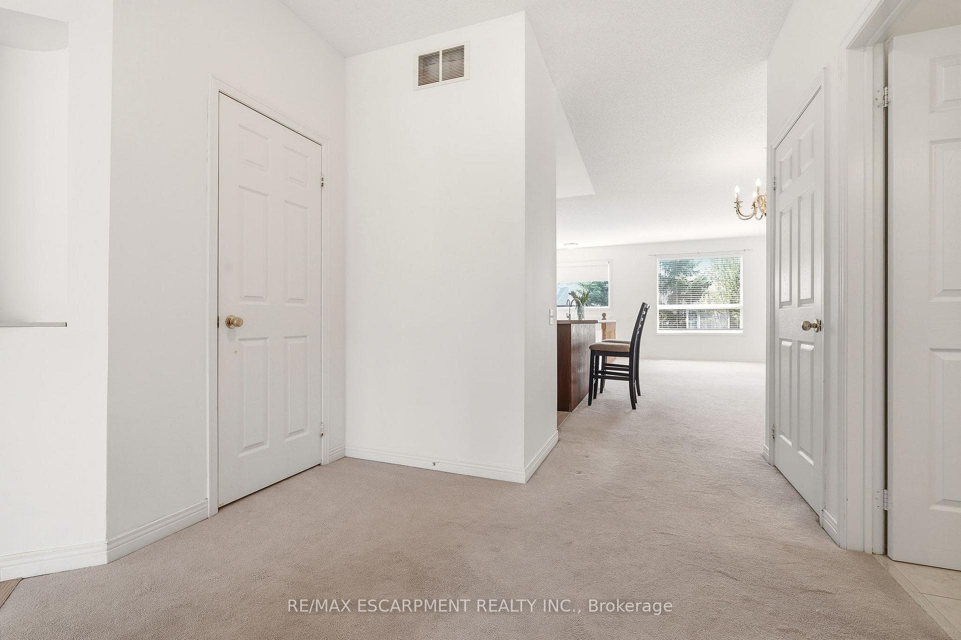 4400 MILLCROFT PARK Drive Unit 40 photo 5