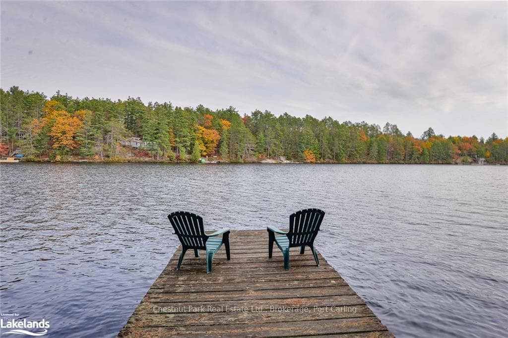 527 PENINSULA Road photo 2
