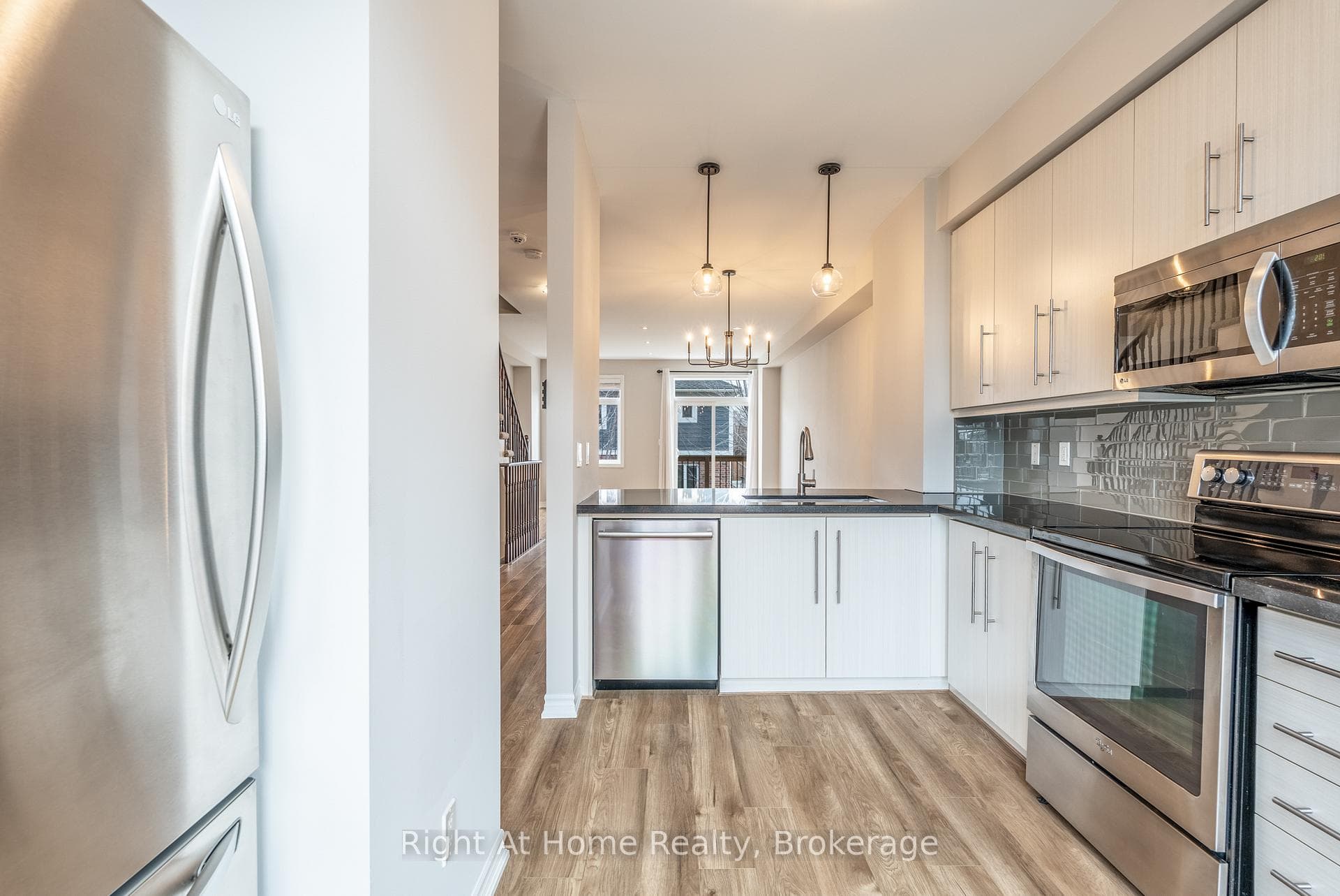 961 Reimer Common photo 18