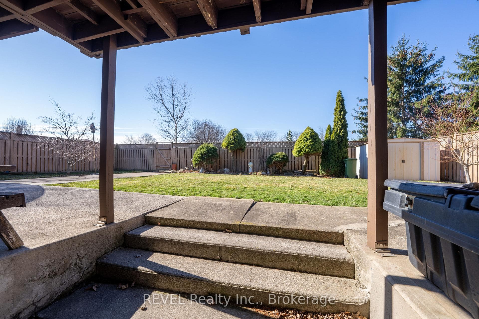 19 Lynwood Drive photo 45