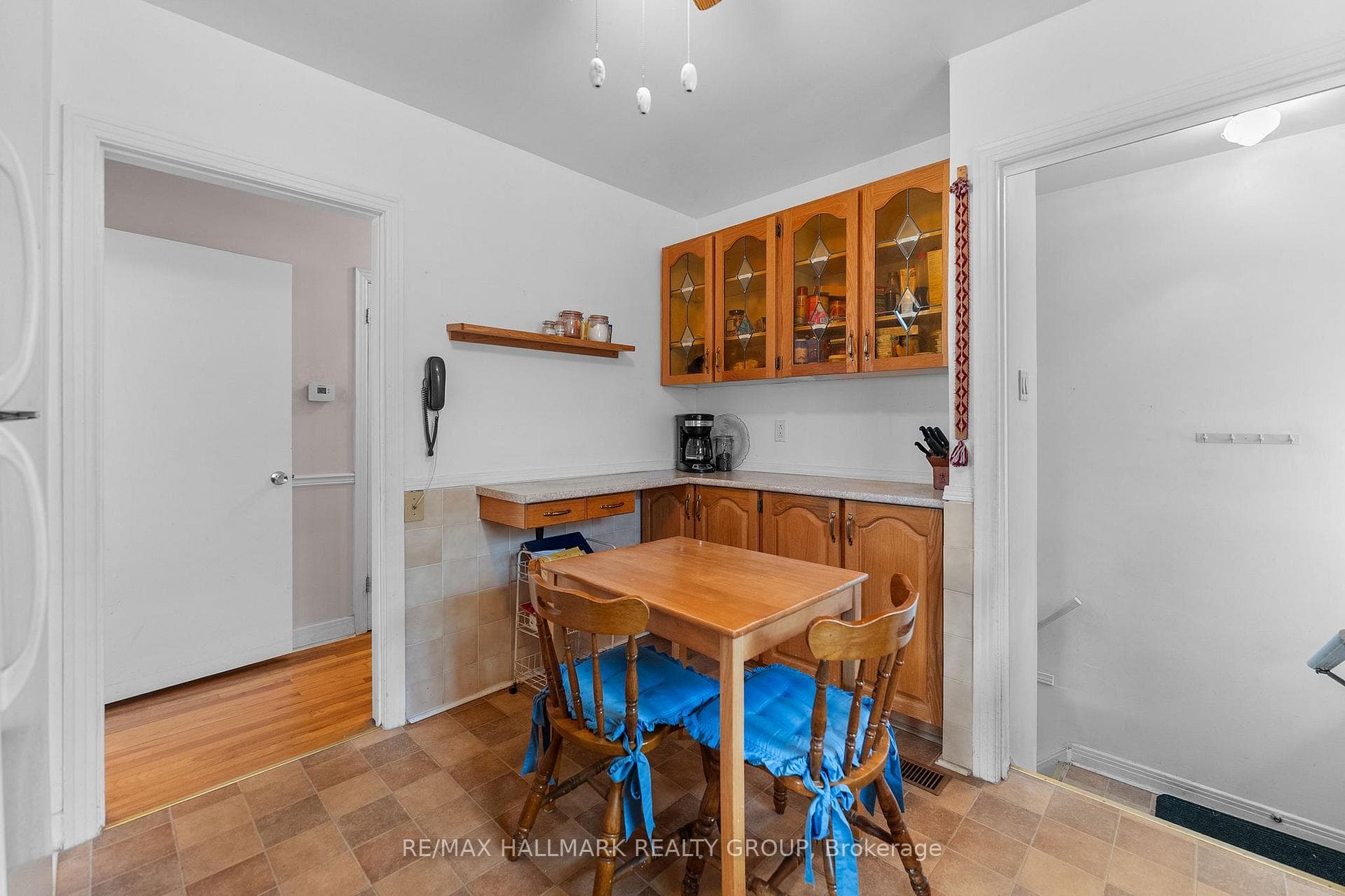 2075 Neepawa Avenue photo 27
