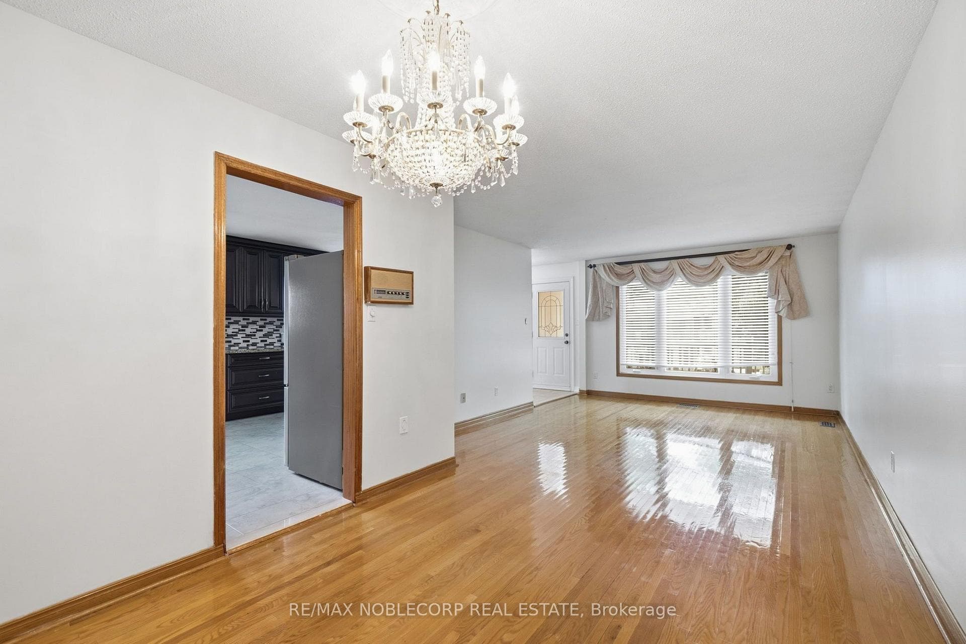 131 Yatescastle Drive photo 11