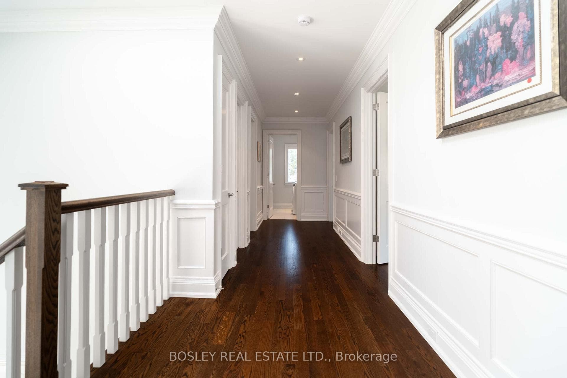 61 Rykert Crescent photo 19