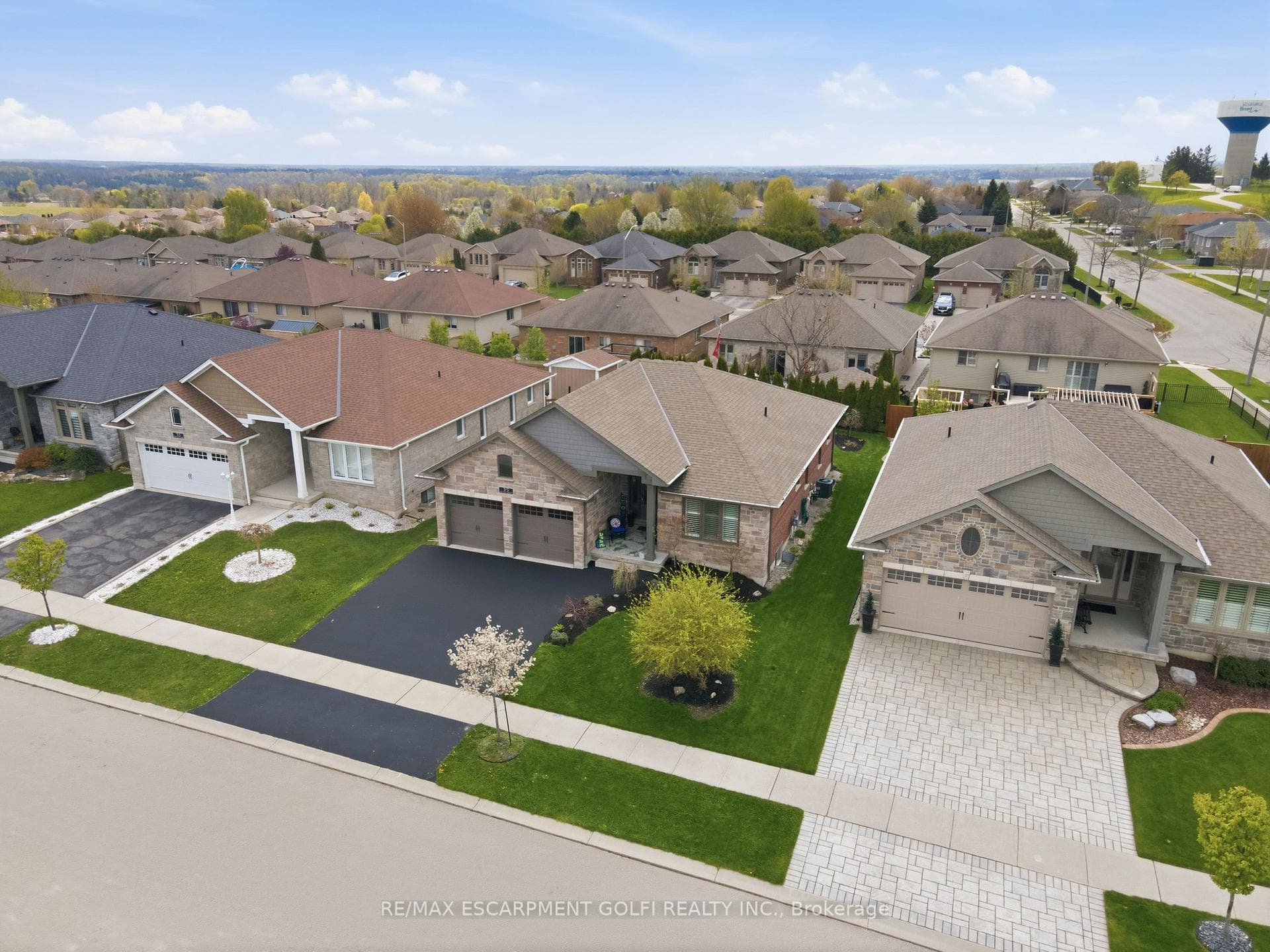 35 Patten Drive photo 37