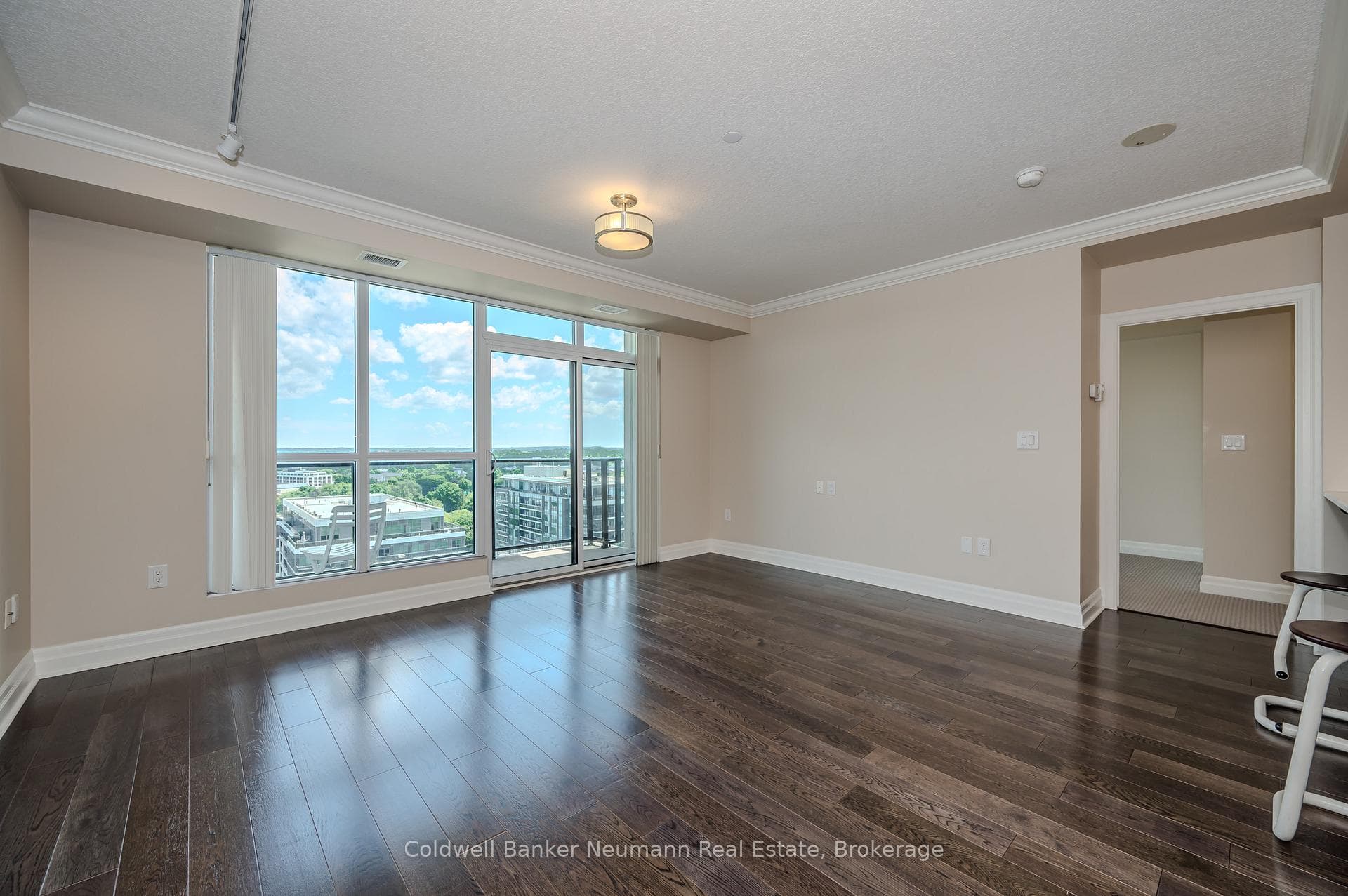 150 Wellington Street Unit 1305 photo 14