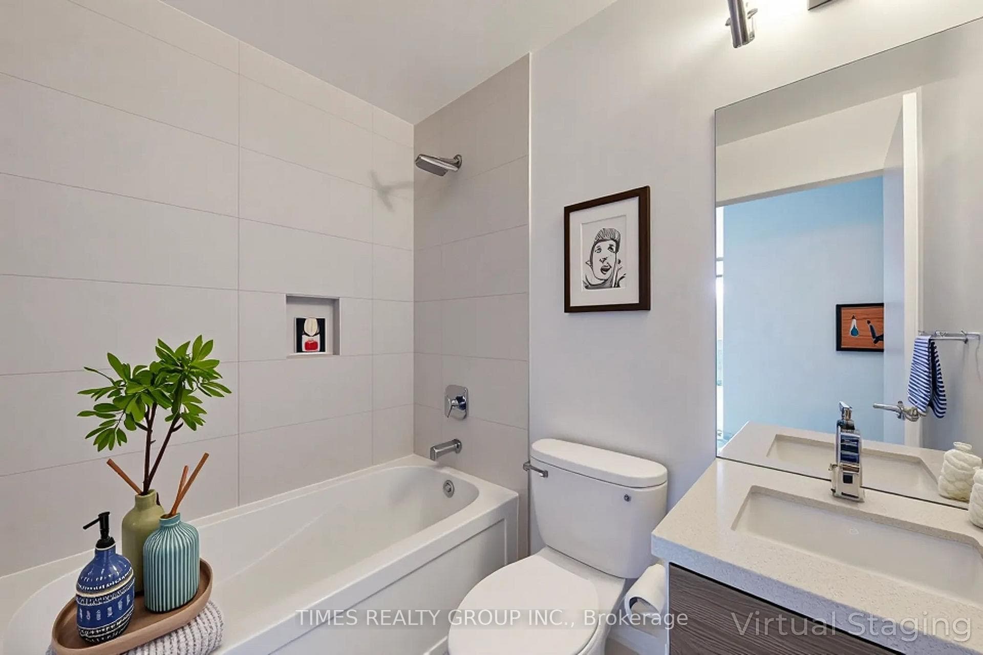 8 Eglinton Avenue Unit 1102 photo 6