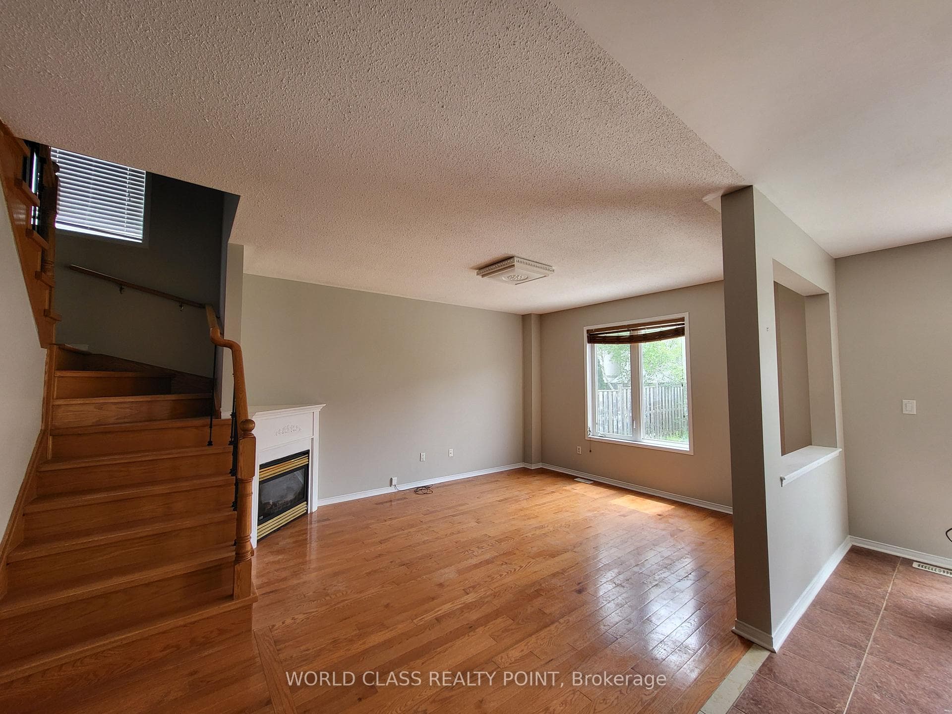 77 Robert Attersley Drive photo 11