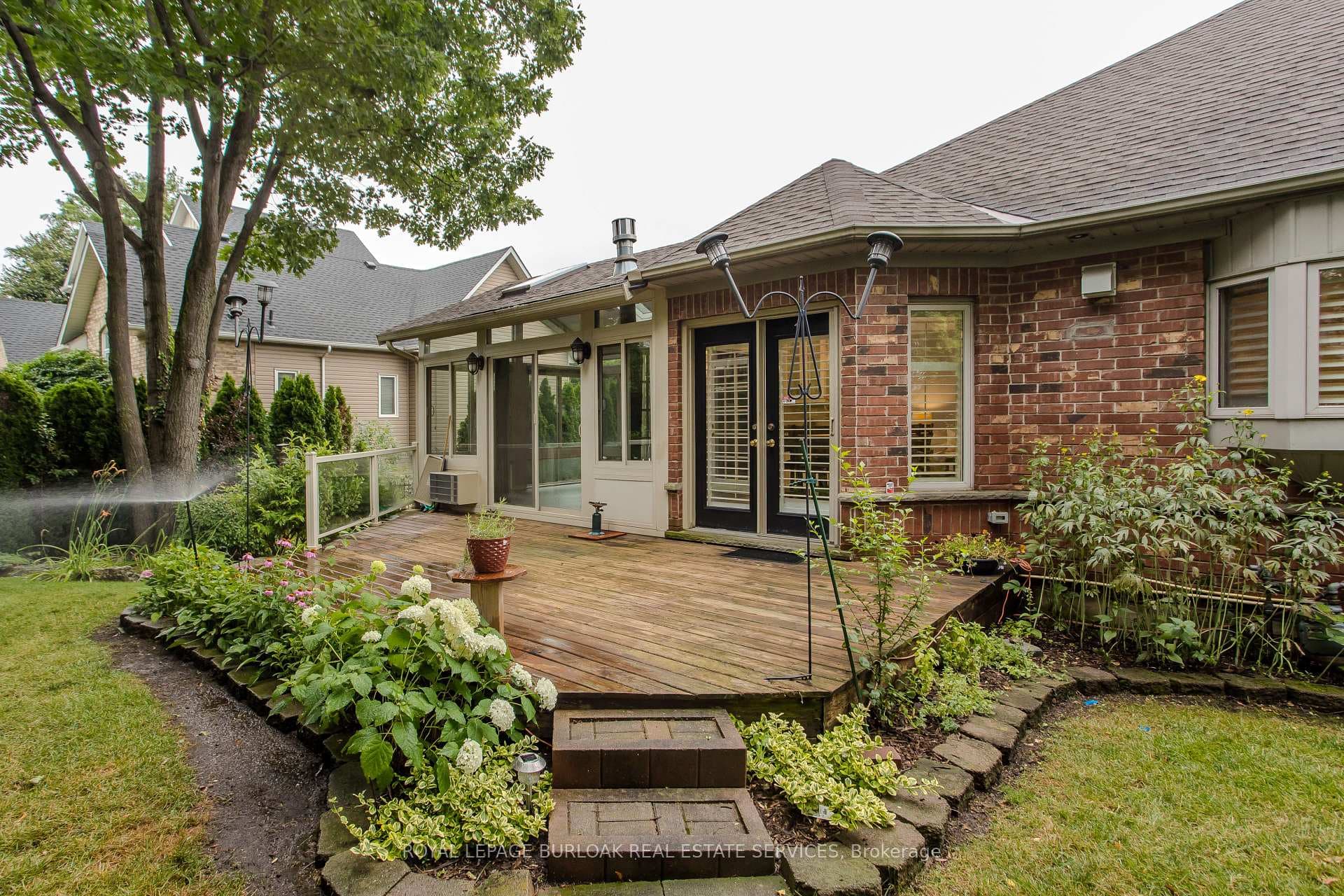 54 Waterwheel Crescent photo 4