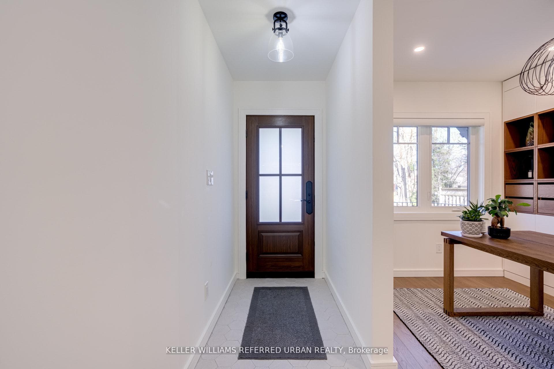 12 Wesley Avenue photo 5