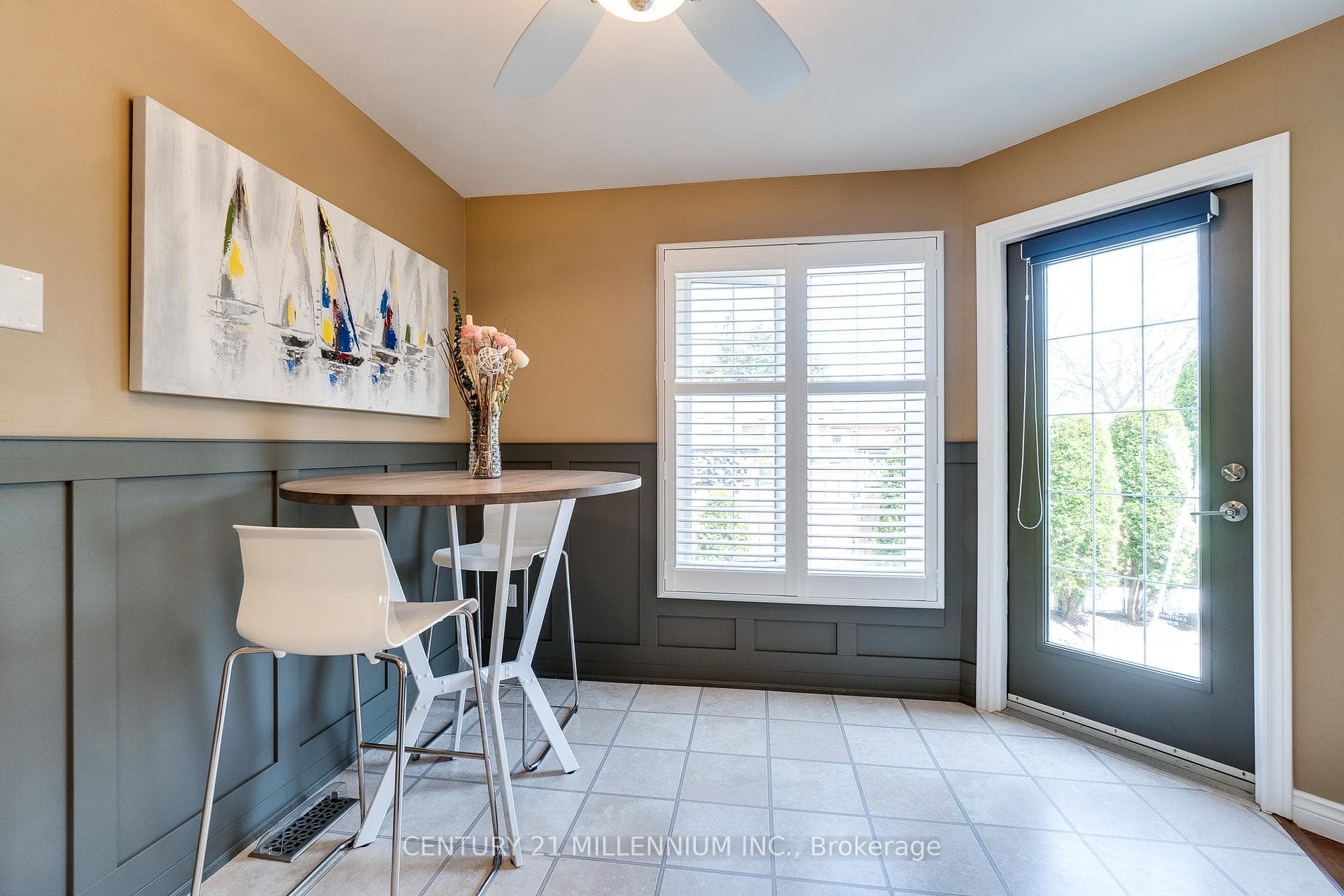 175 Fiddlers Green Road Unit 6 photo 15