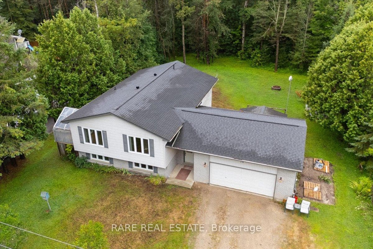 18 Lamers Crescent photo 2