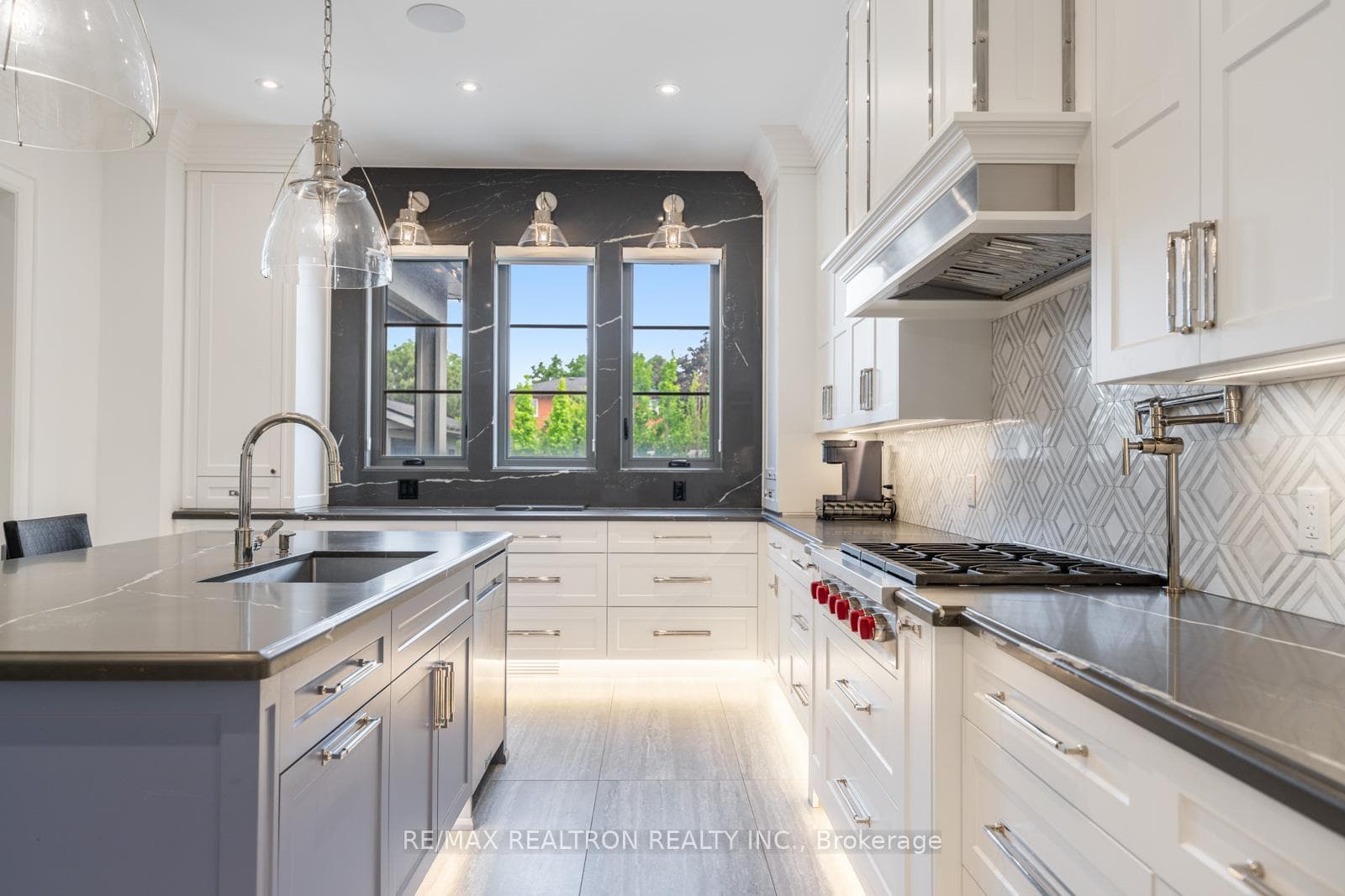 20 Sunbeam Avenue photo 10